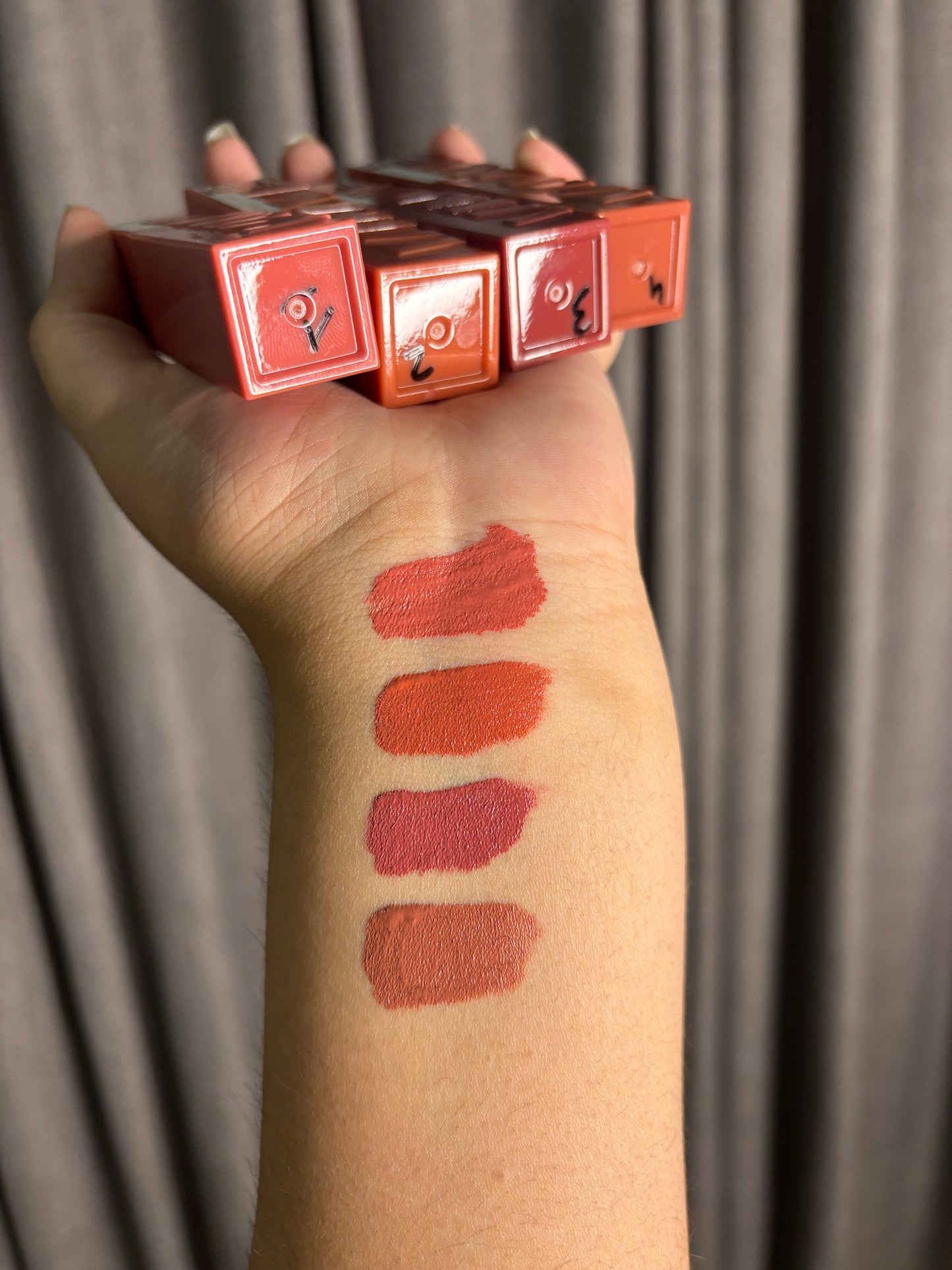 Romantic Baird Matte Lip Gloss
