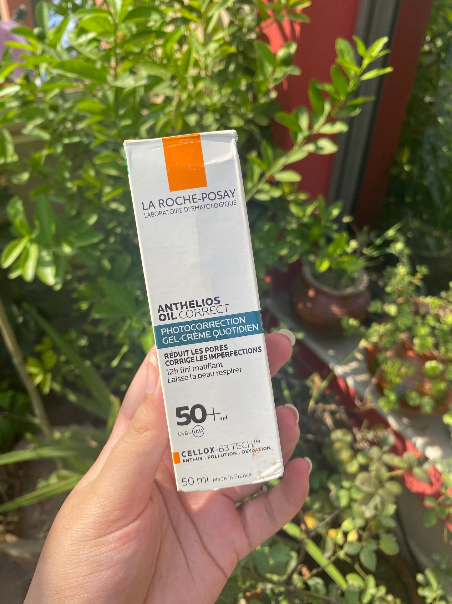 La Roche-Posay Anthelios Oil Correct Sun