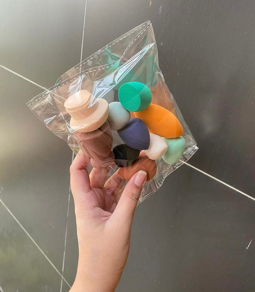 Pack of 10 Random Blenders / Puff / Sponge