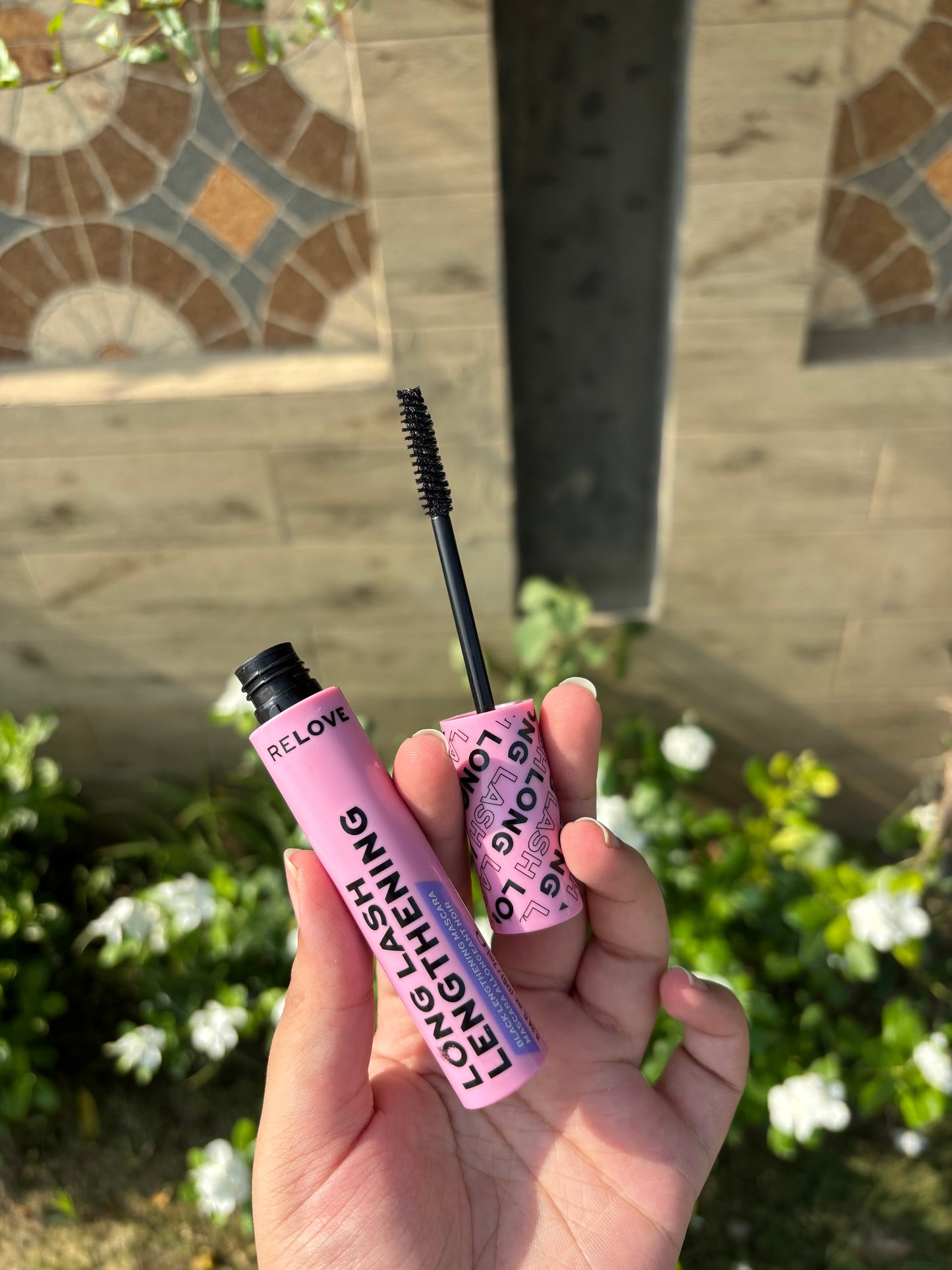 Relove Long Lash Lengthening Black Mascara