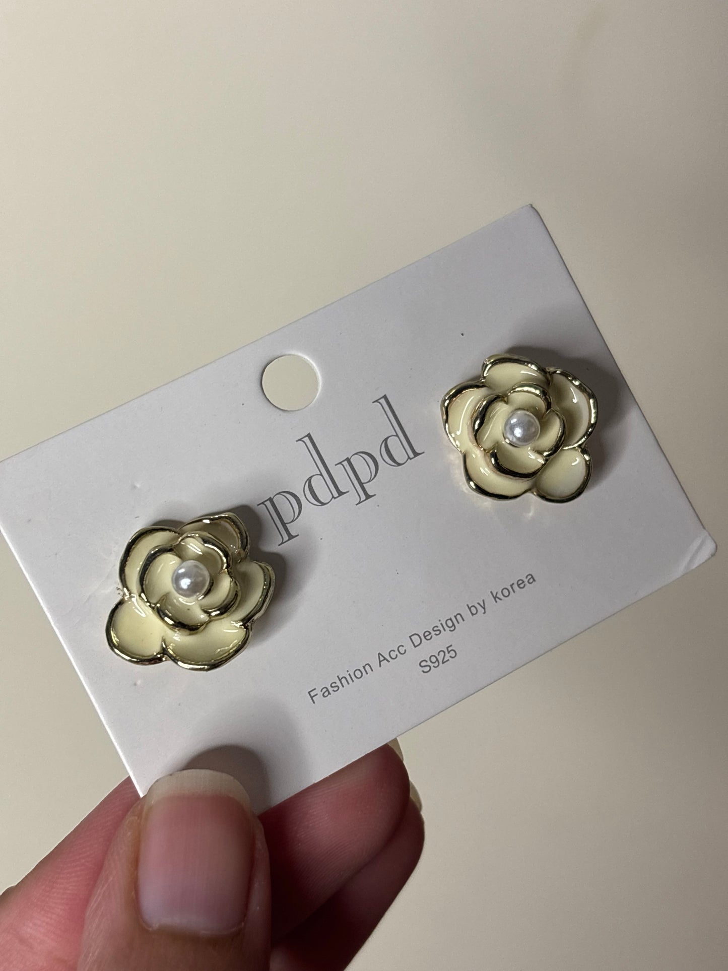White Rose Earrings (Sterling Silver 925)