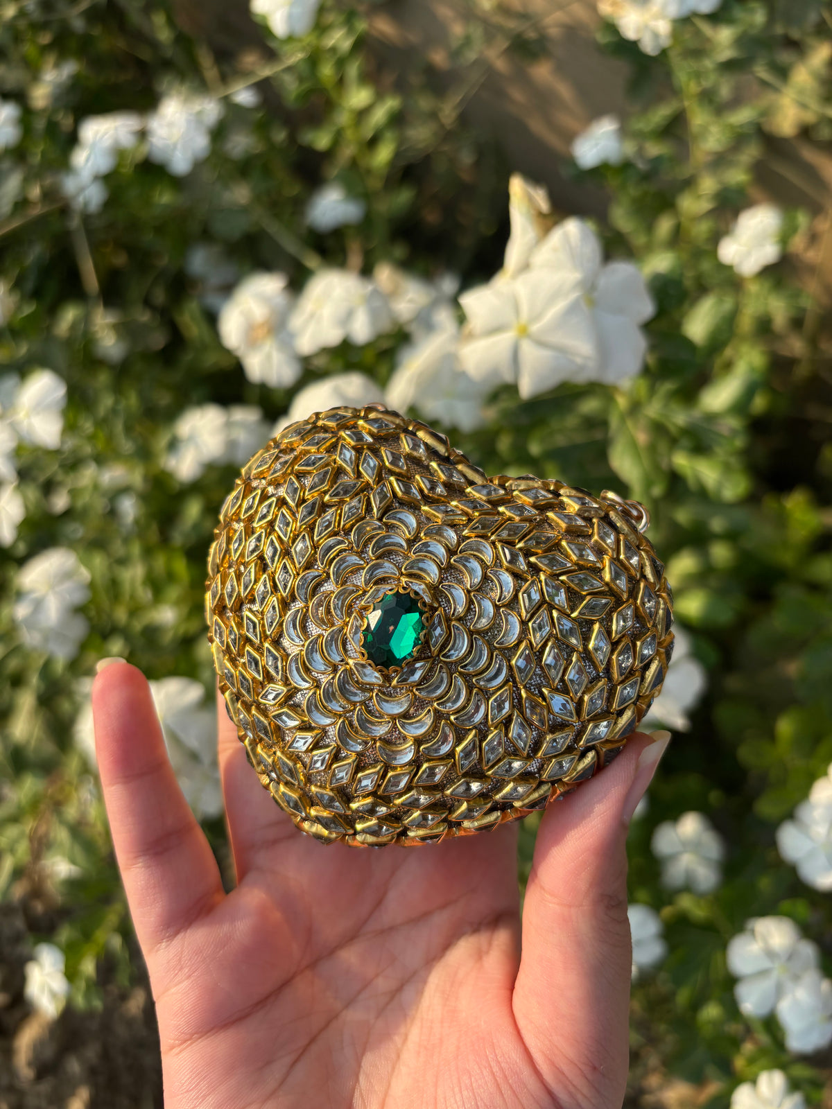 Heart Shaped Kundan Clutch with Green Stone