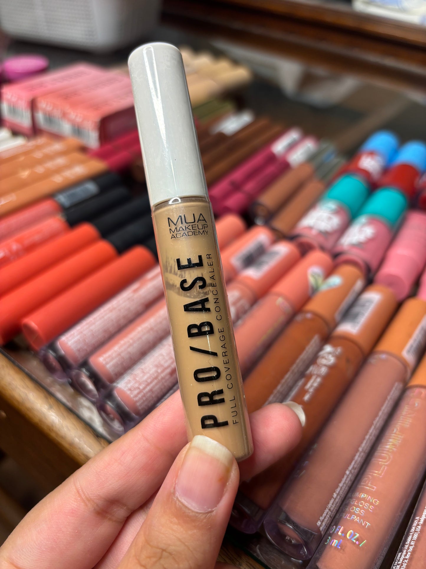Mua Pro Base Concealer shade 154