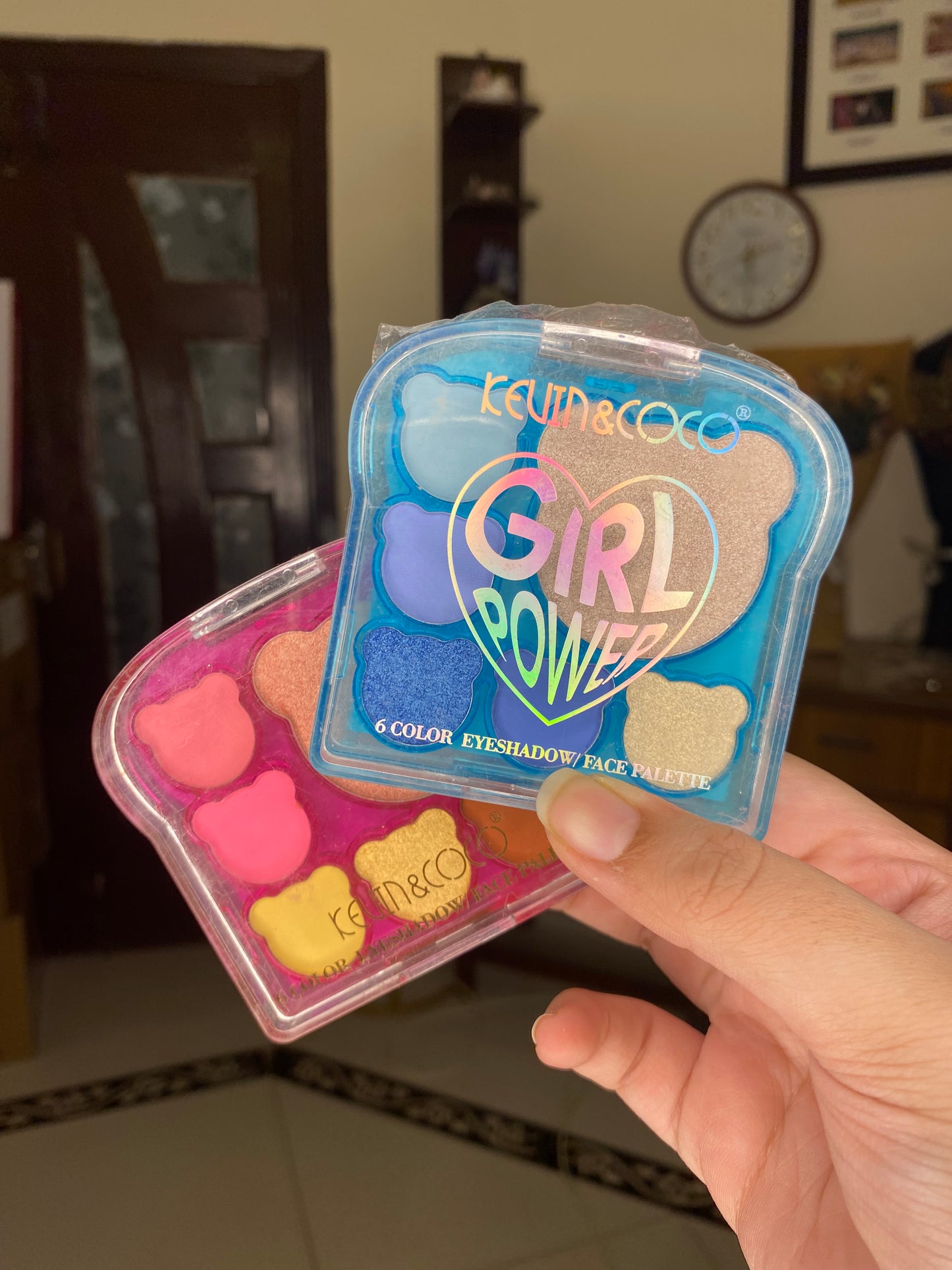 Kevin & Coco 6 Color Eyeshadow Palette