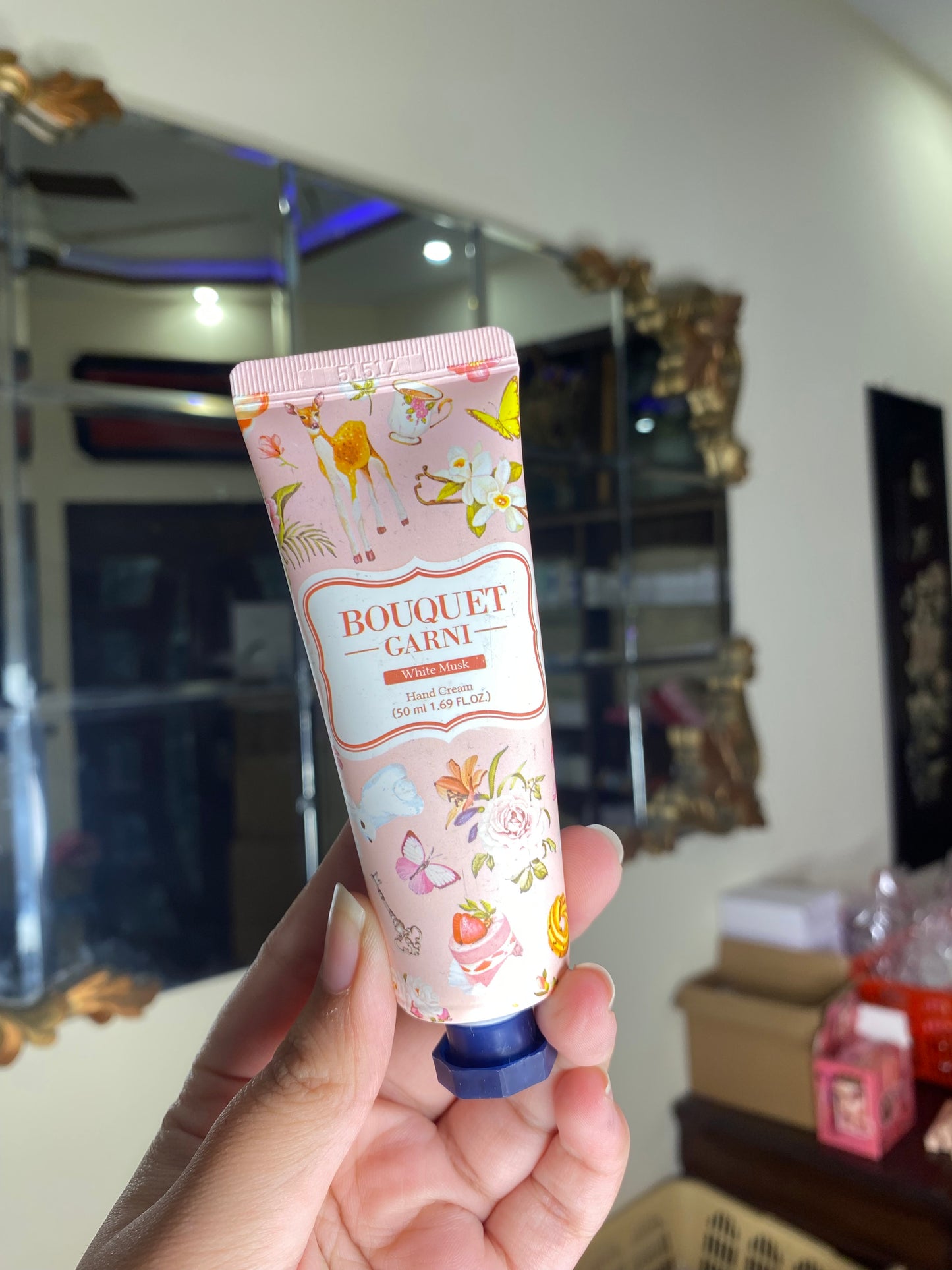 Bouquet Garnish Hand Cream