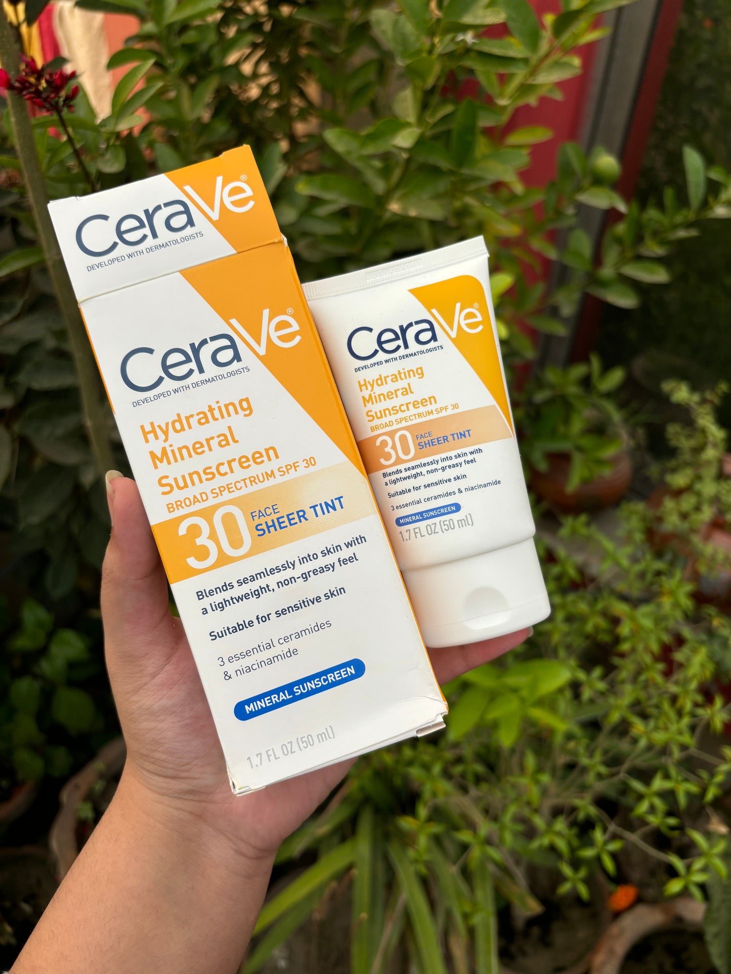 Cerave Hydrating Mineral Sunscreen Spf30 Sheer Tint