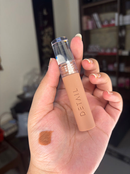 Detail Mouse Lipstick