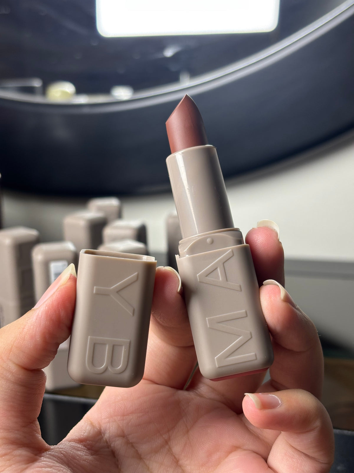 Maybelline Moisturizing Serum Matte Lipstick