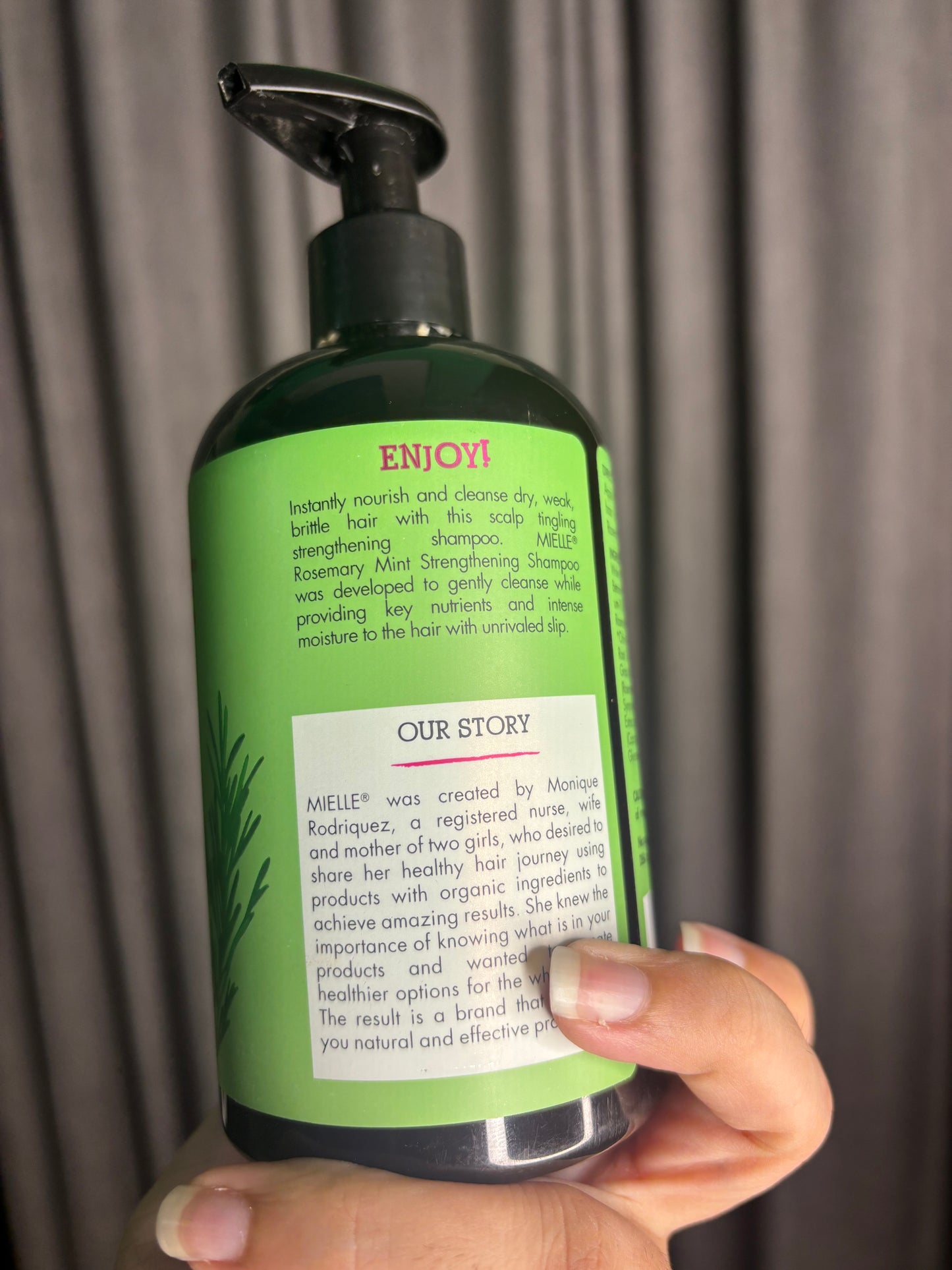 Mielle Rosemary Mint Strengthening Shampoo | Scalp & Hair Strengthening Shampoo