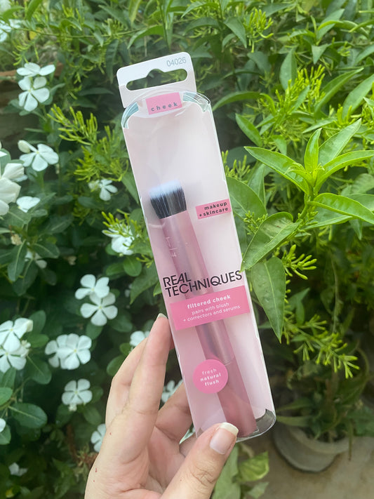 Real Technique Filtered Cheek Brush (pairs with blush+correctors+serum)