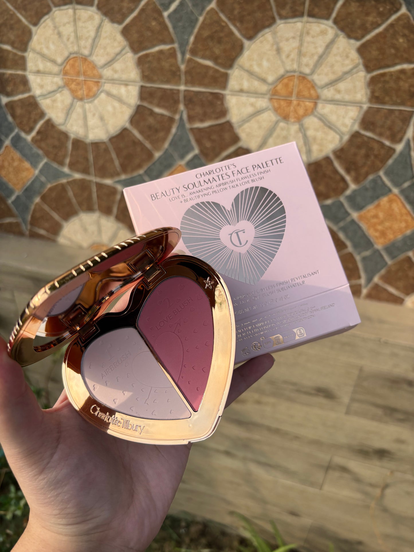Charlotte Tilbury Pillow Talk FlawLess Pink blush & powder