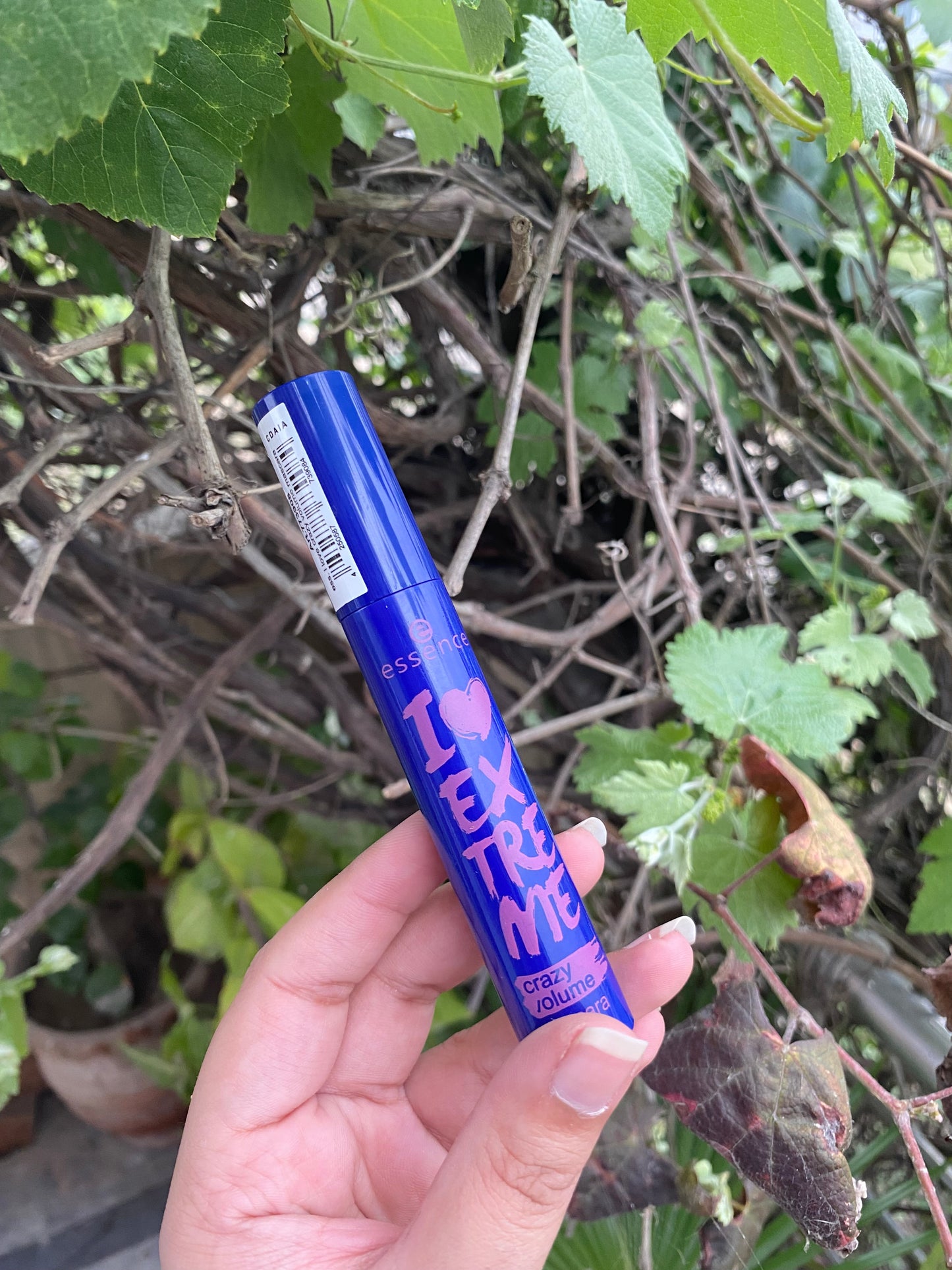 Essence I ❤️ Extreme Crazy Volume Mascara