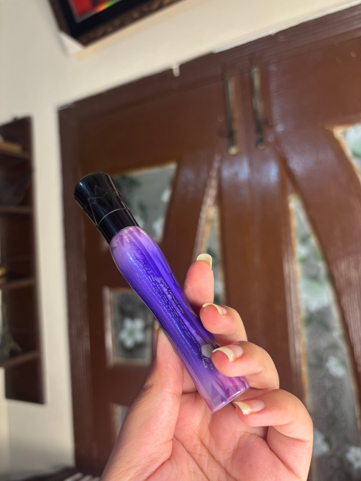 Essence Call Me Queen Dramatic False Lash Effect Mascara | Volumizing & Lengthening Mascara
