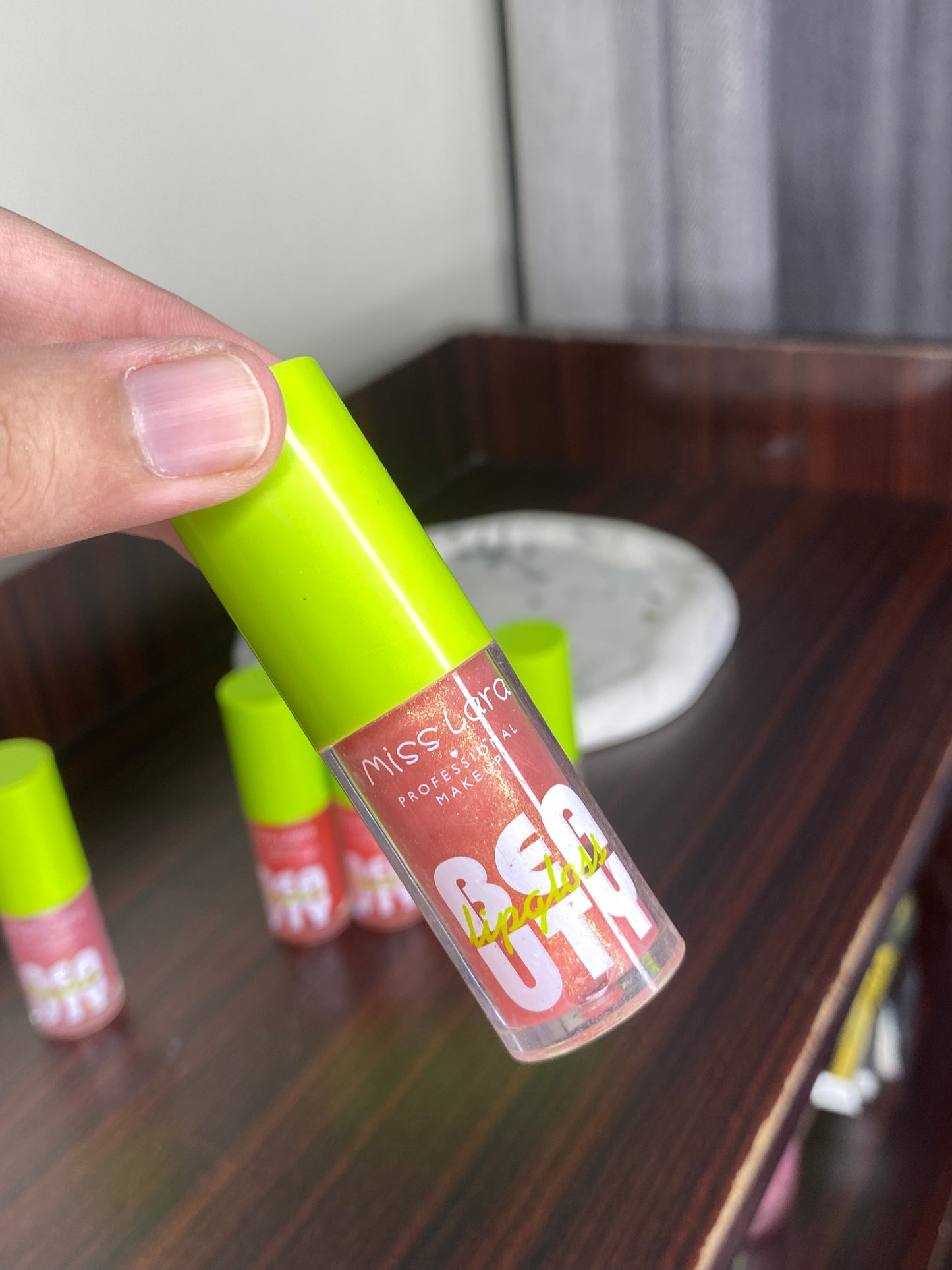 Miss Lara Beauty Lip Gloss