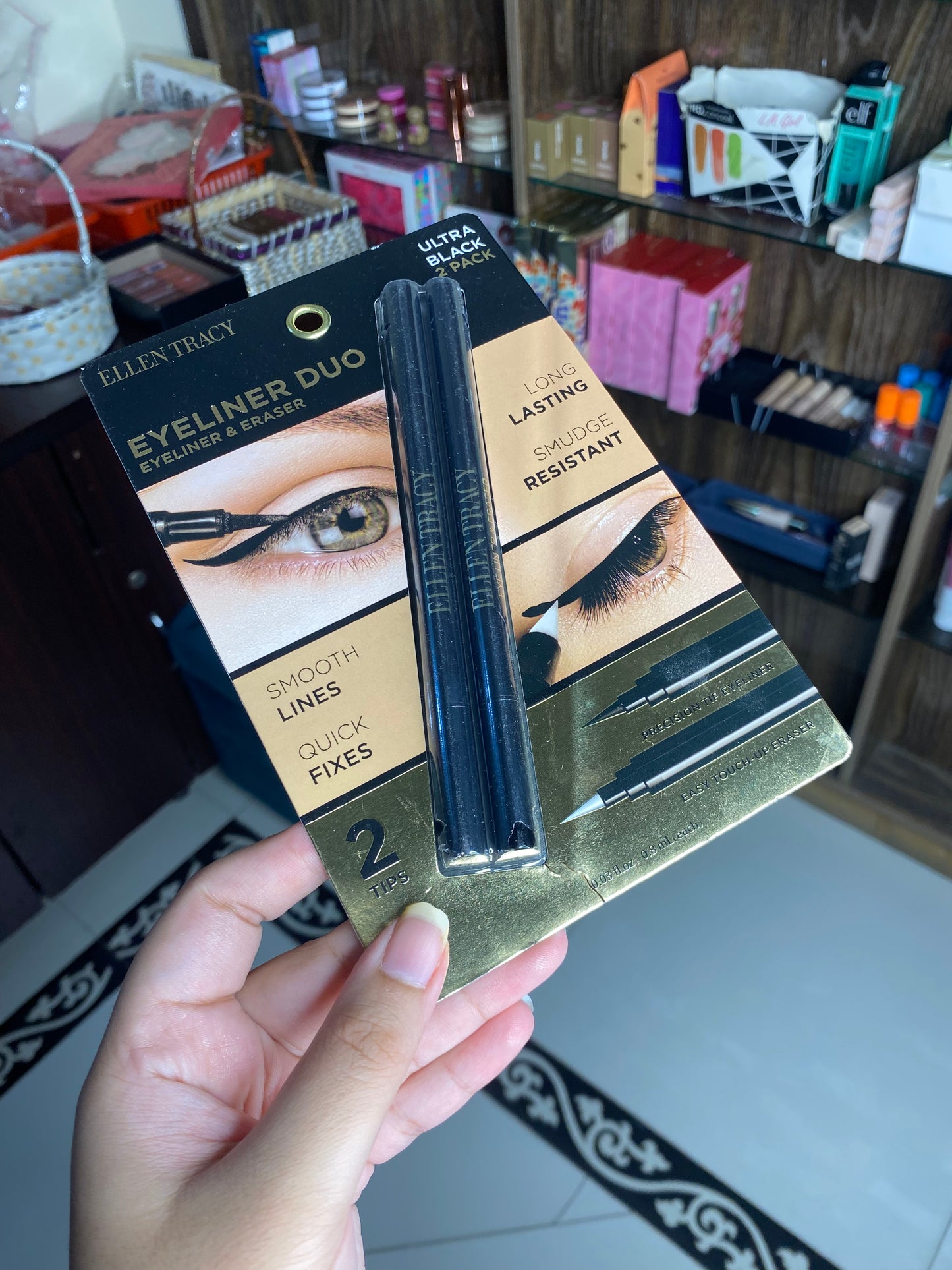 Ellen Tracy Eyeliner Duo (Eyeliner & Eraser)