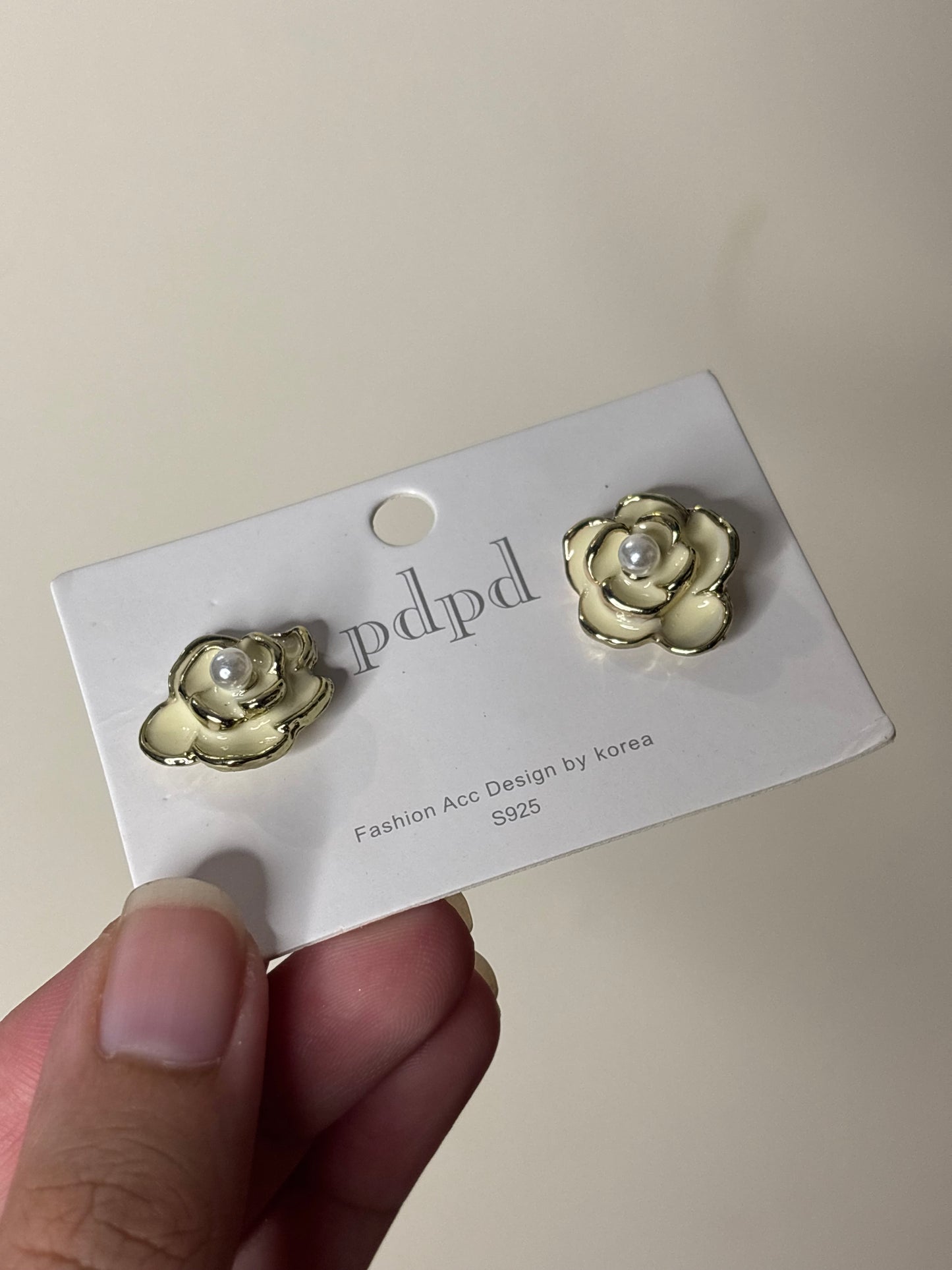 White Rose Earrings (Sterling Silver 925)