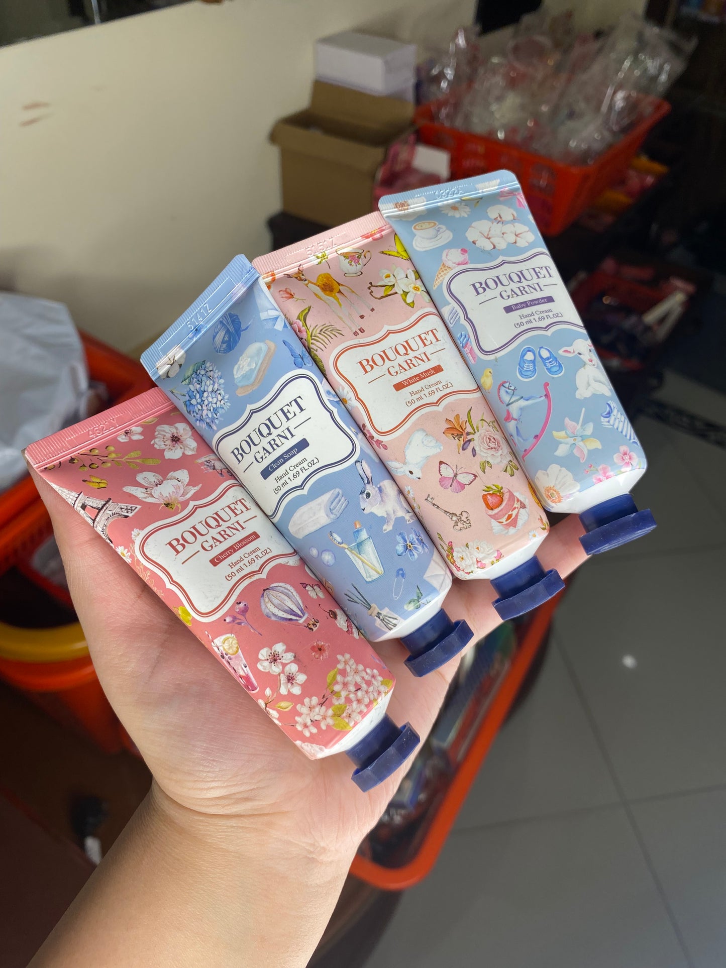 Bouquet Garnish Hand Cream