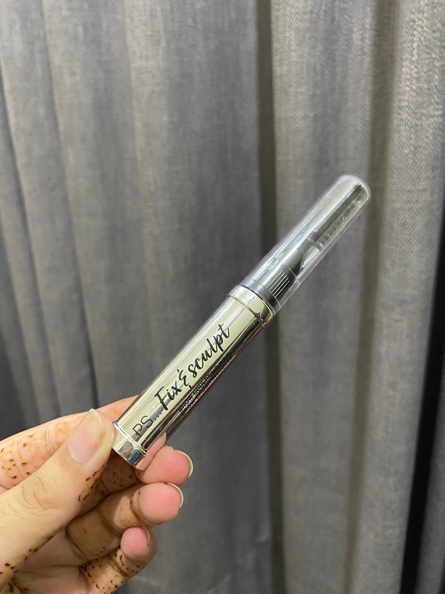 PS Brow Fix & Sculpt Brow Sculpting Wax with brush