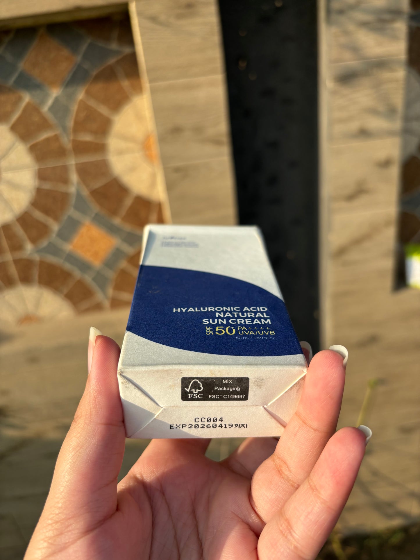Istree Hyaluronic Acid Natural Sun Cream