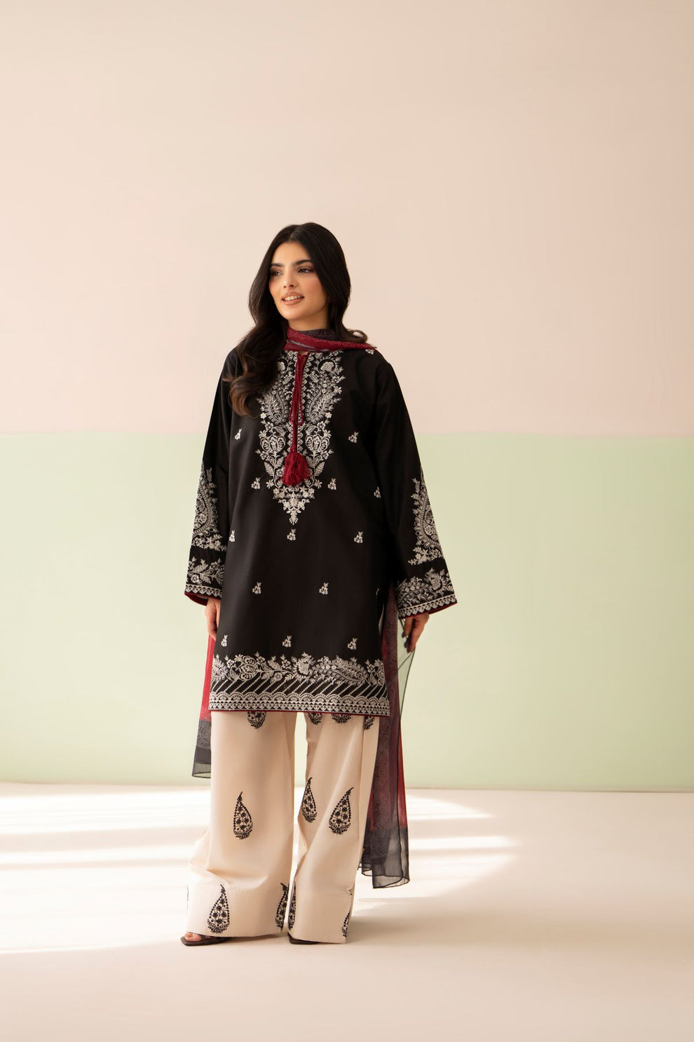 Koko 3pc Embroidered