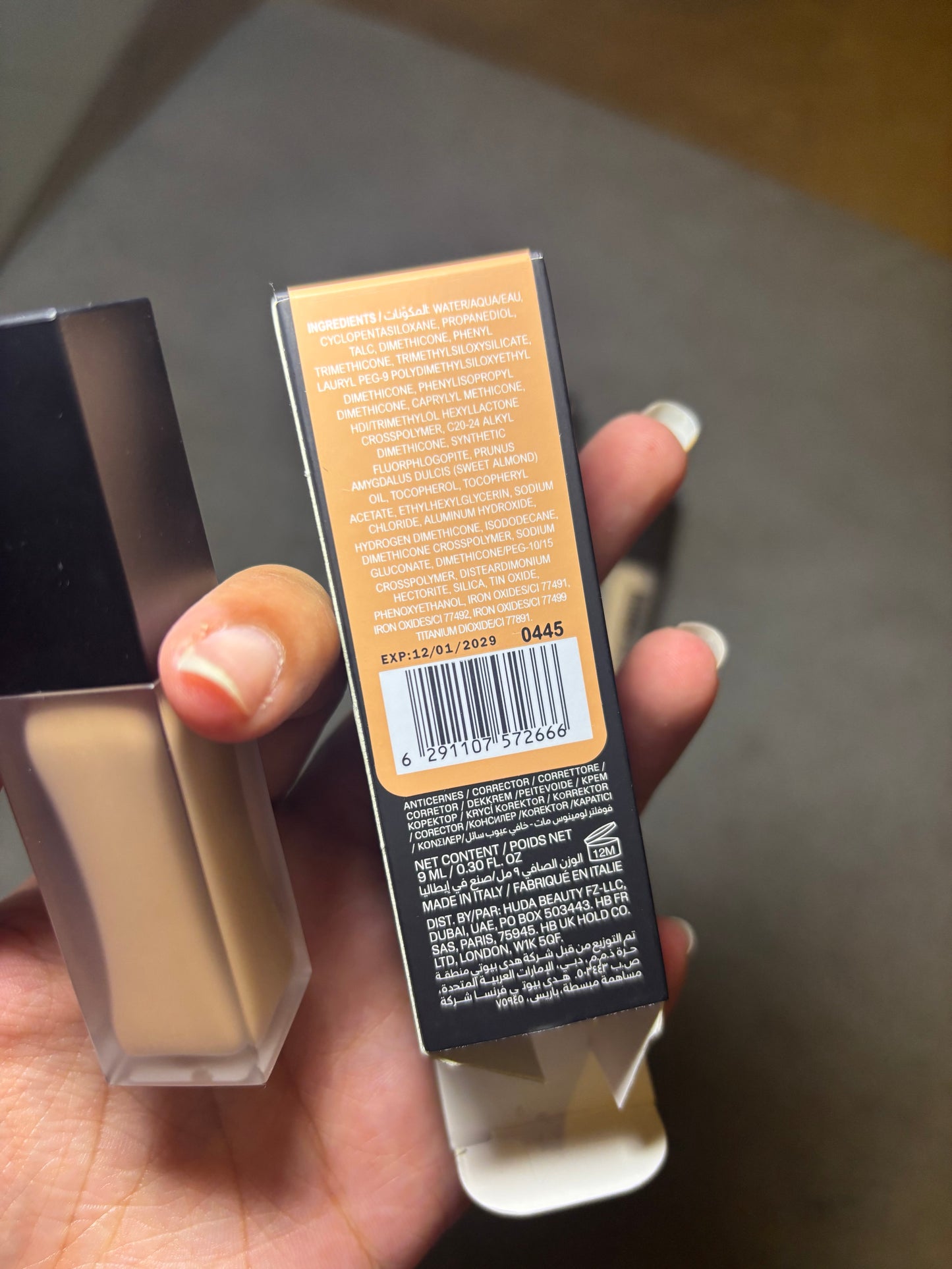 Huda Beauty Faux Filter Luminous Matte Concealer