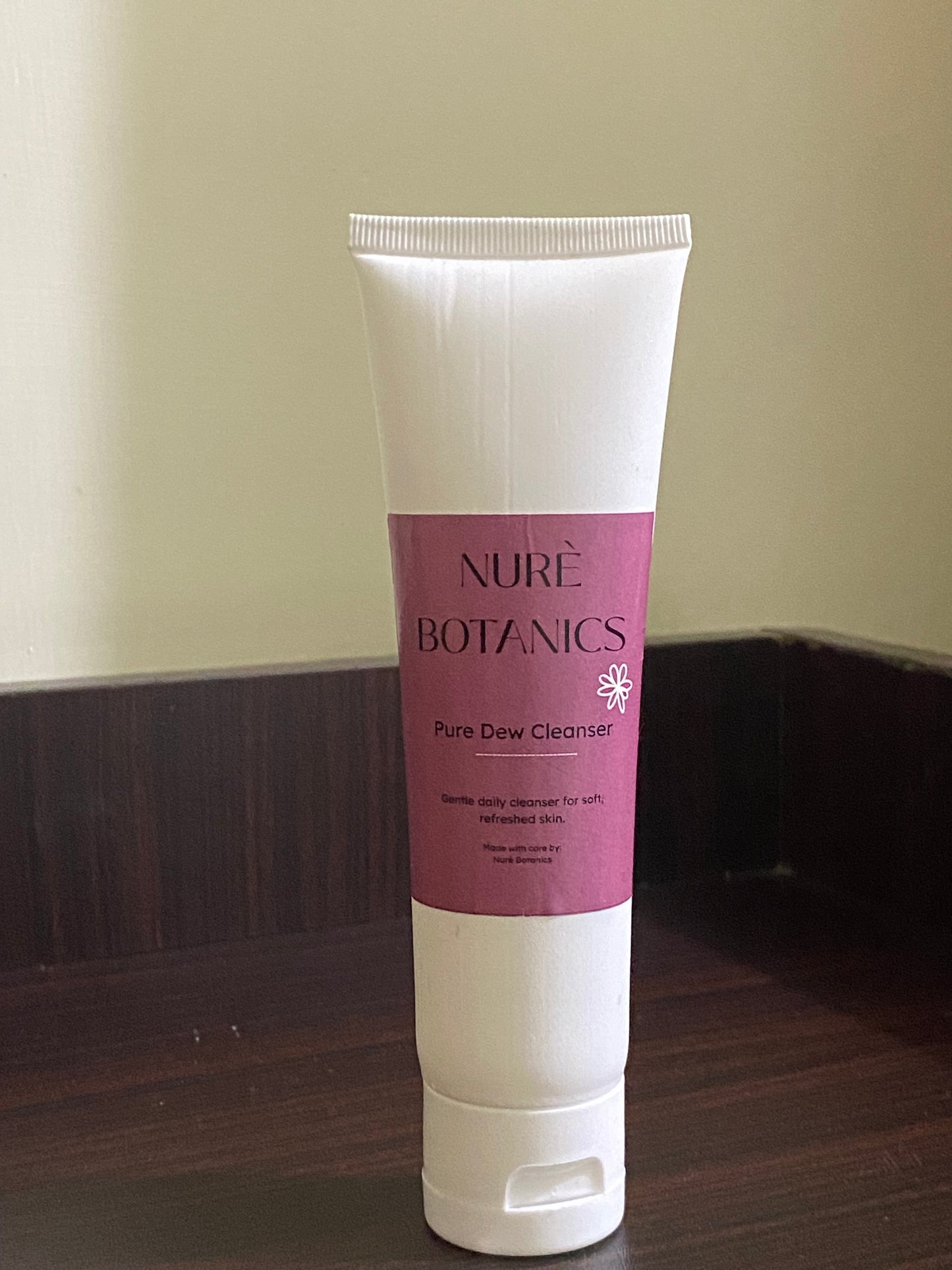 Nure Botanics Pure Dew Cleanser