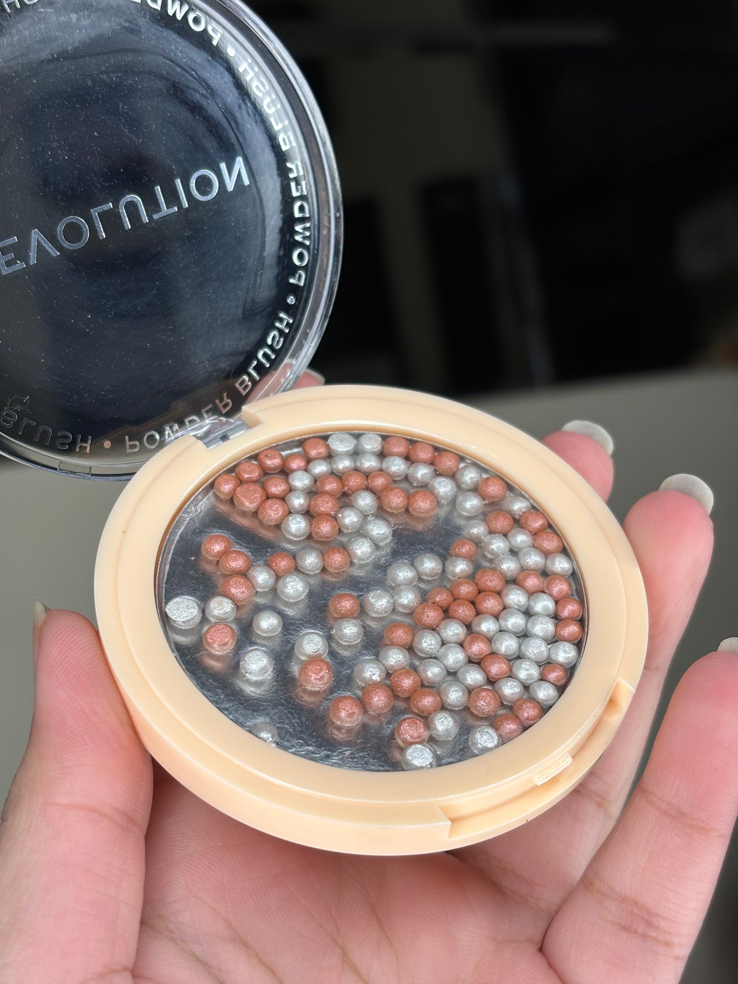Revolution Bubble Balm Highlighter