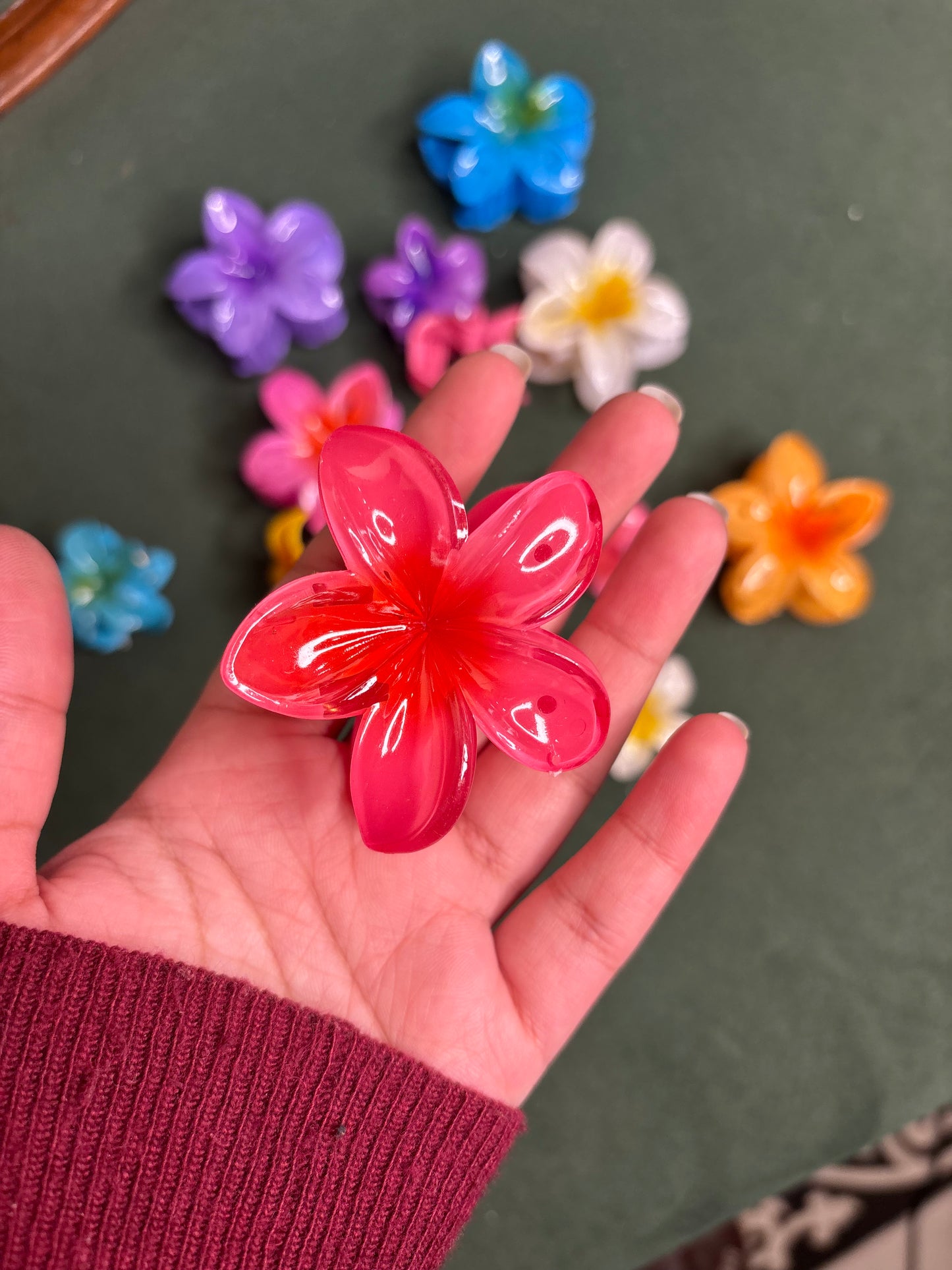 Flower Claw Clip — Hair Catcher