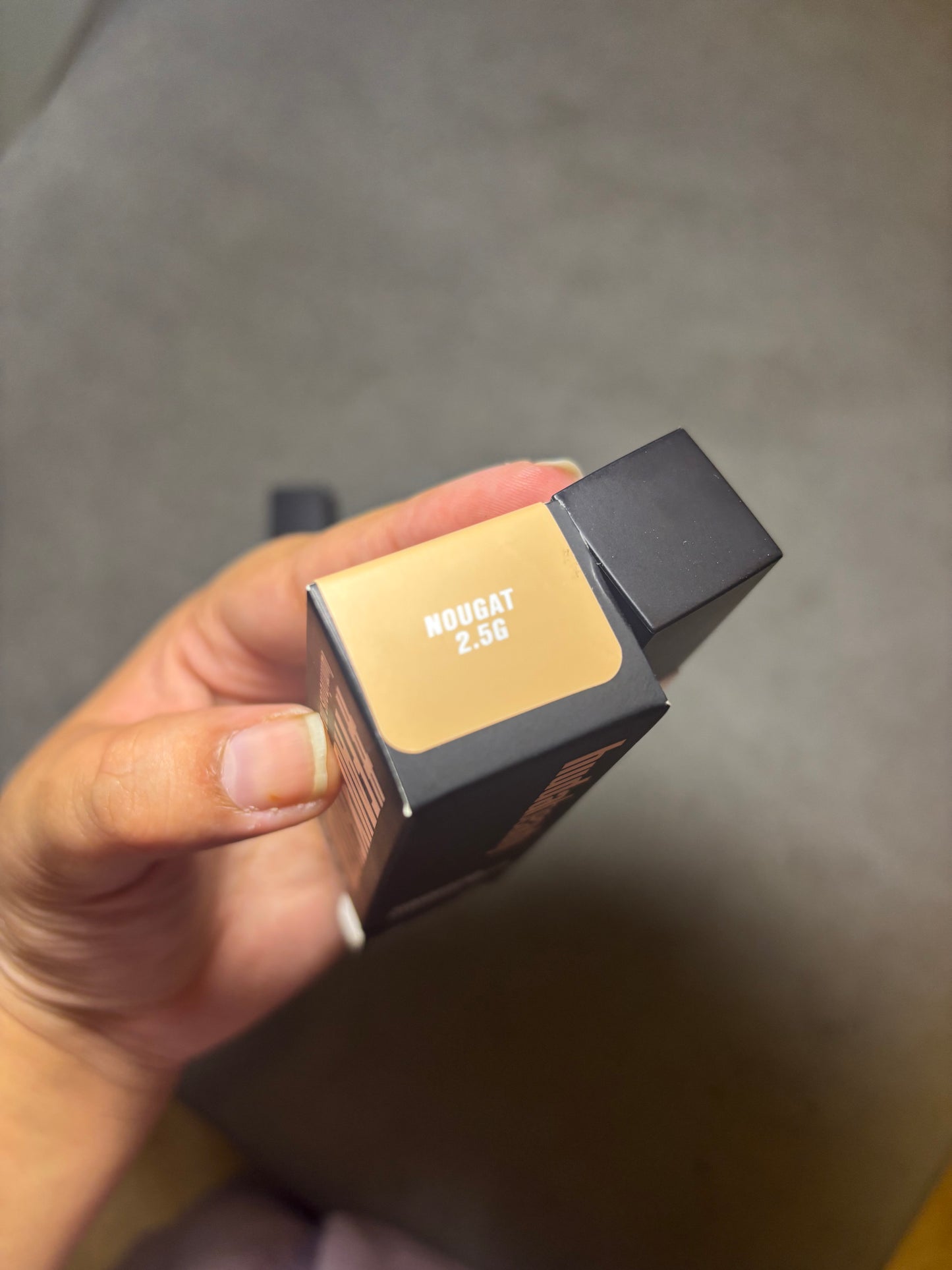 Huda Beauty Faux Filter Luminous Matte Concealer