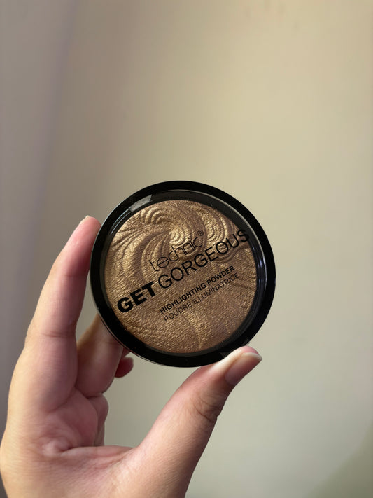 Technic Get Gorgeous Highlighter in Bronze Shade