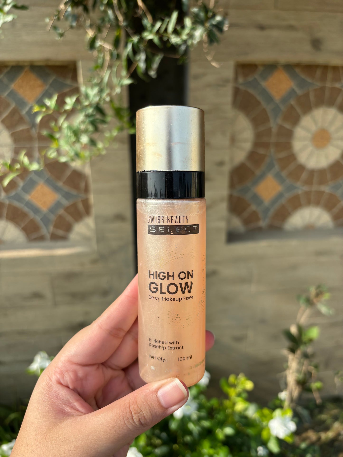 Swiss Beauty High on Glow Setting Spray