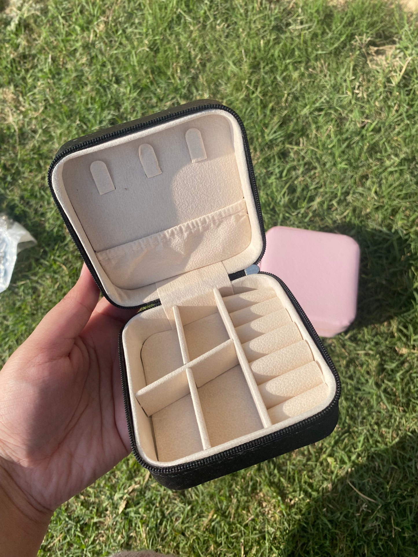 Jewellery storage box