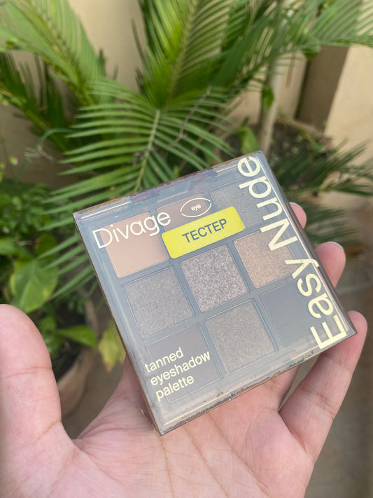 Divage Easy Nude Eyeshadow Palette