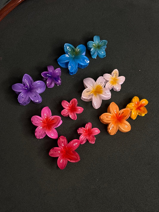 Flower Claw Clip — Hair Catcher