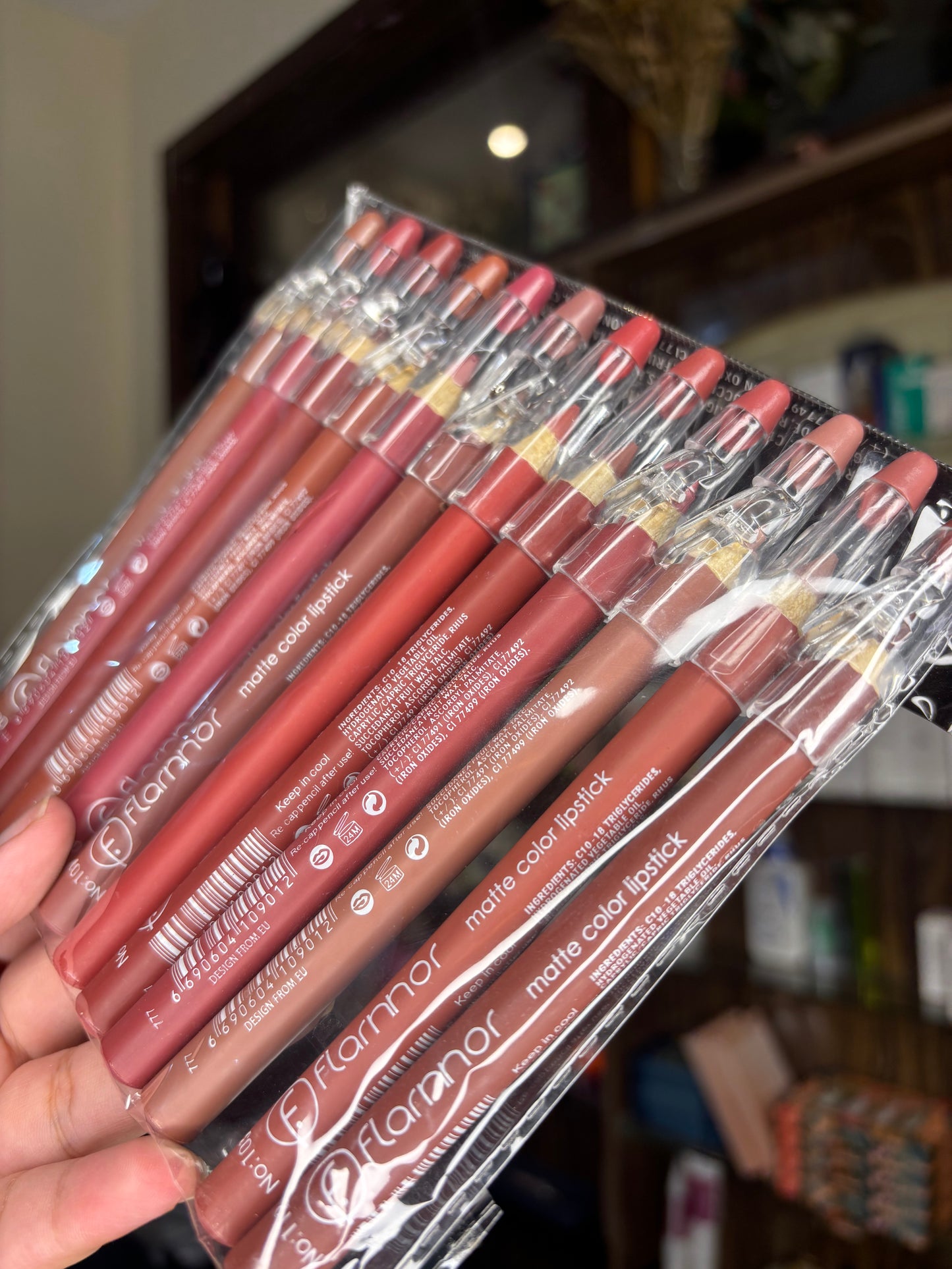 Flormar Lip Pencil Pack of 12