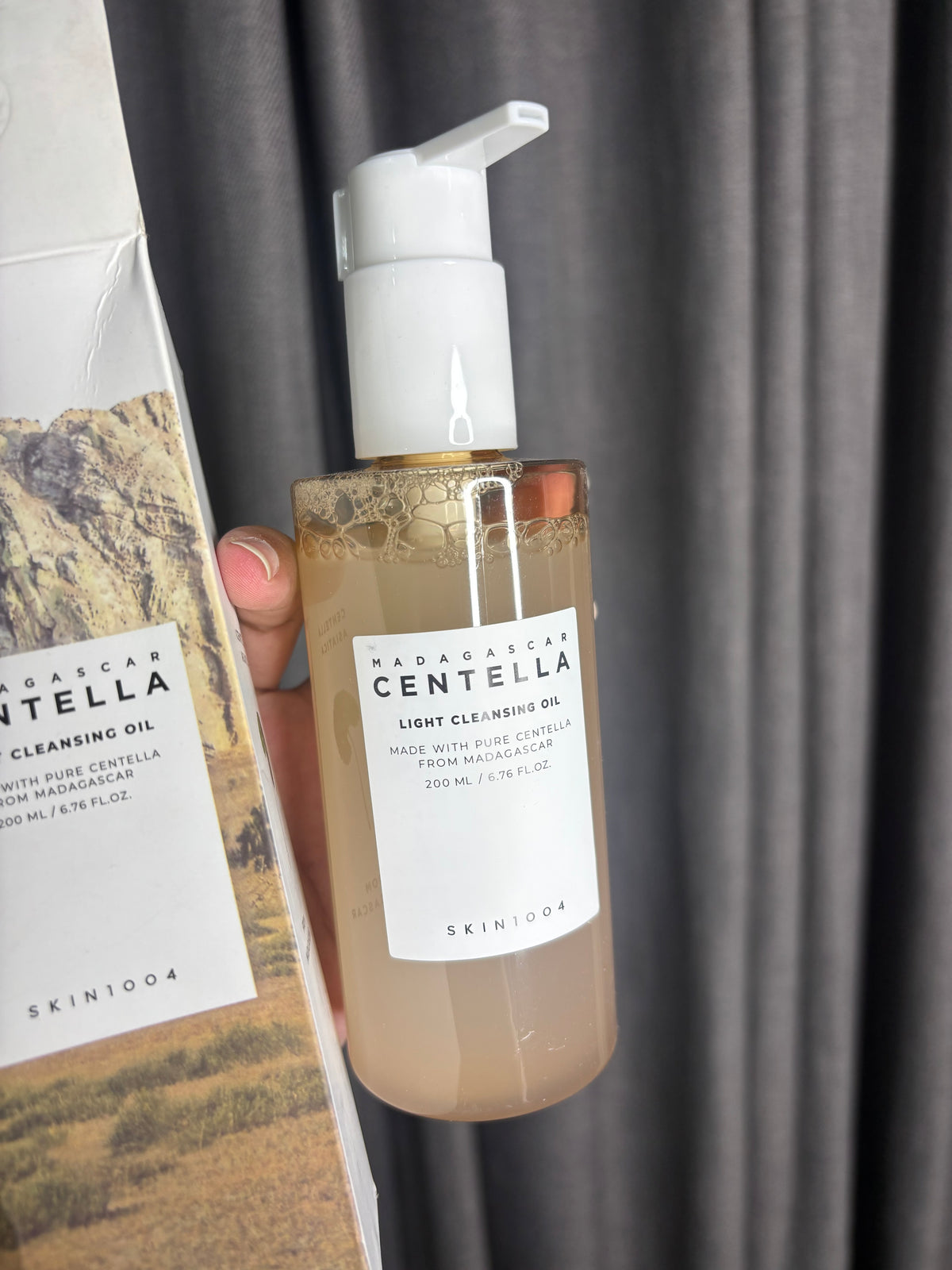SKIN1004 Madagascar Centella Light Cleansing Oil 200ml | Makeup Remover