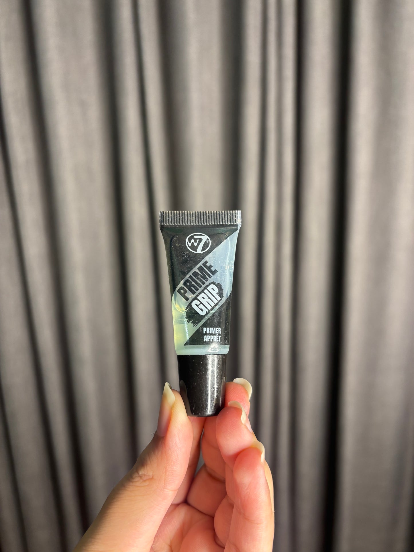 W7 Prime Grip Primer 8g