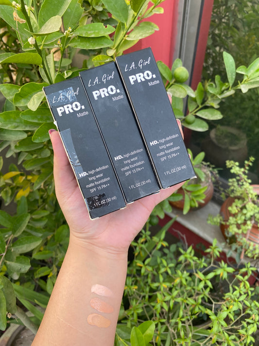 La Girl Pro Matte Foundation