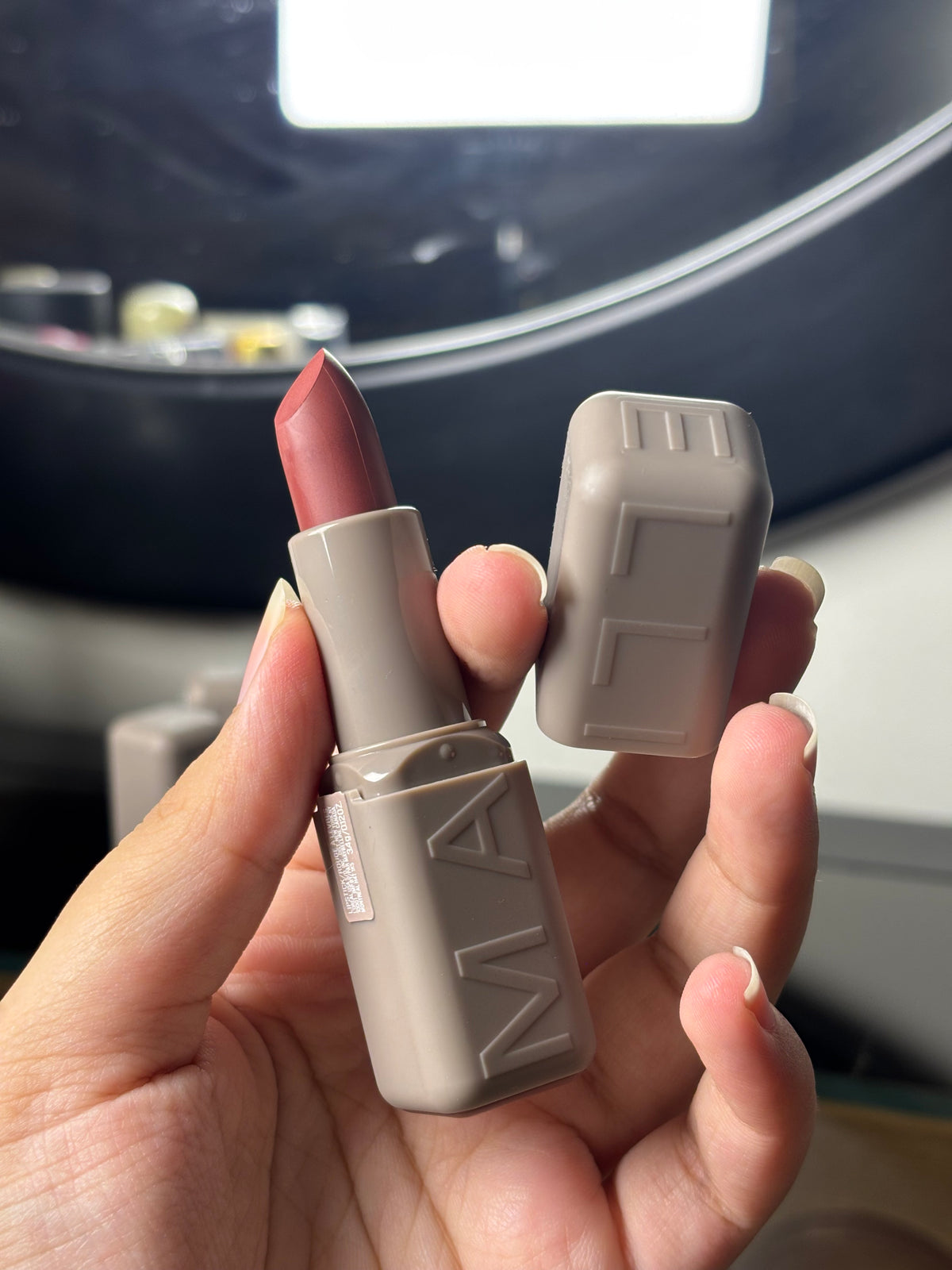 Maybelline Moisturizing Serum Matte Lipstick