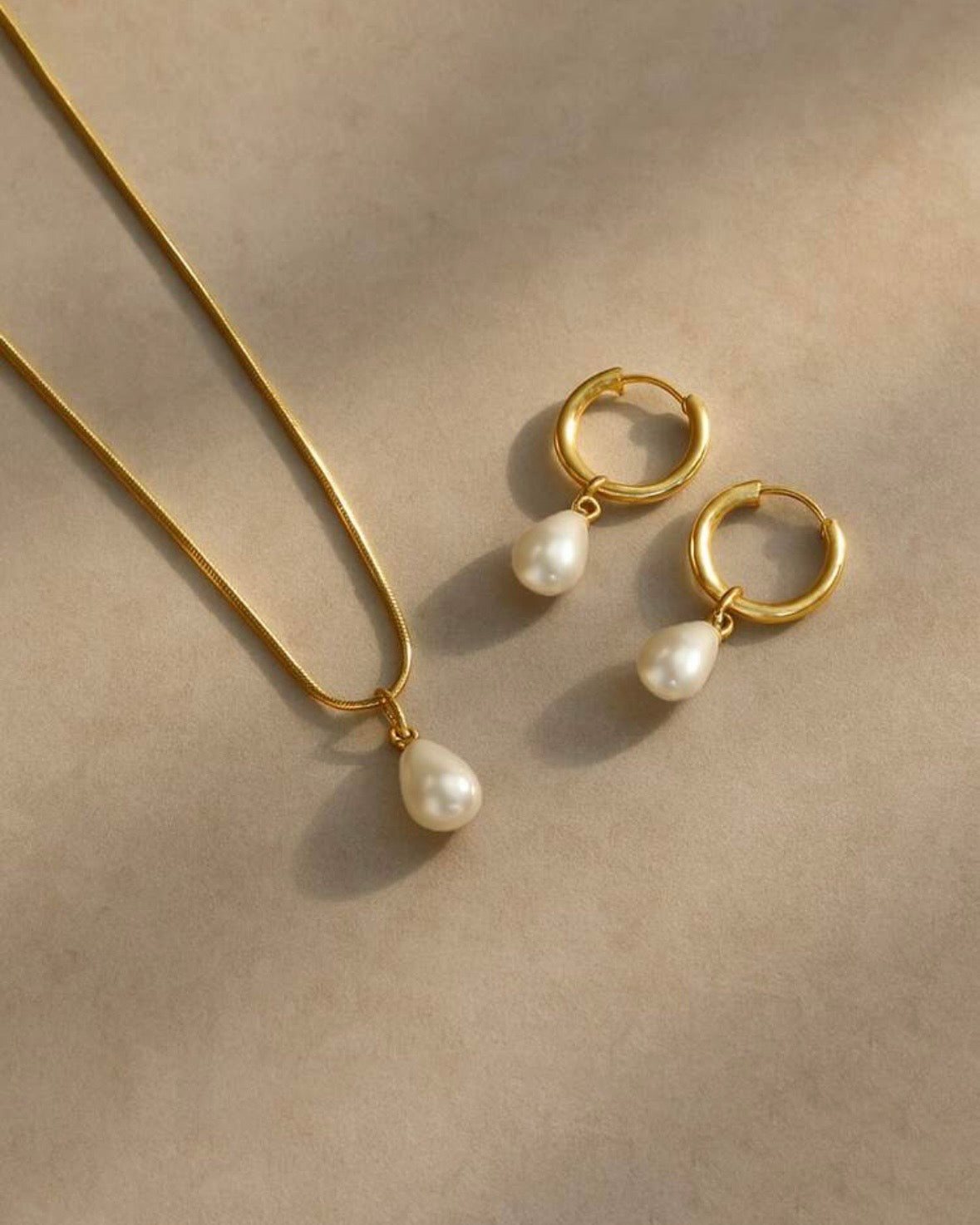 Classic Gold Pearl Set (Stainless Steel. Tarnish Free. Water Proof.)