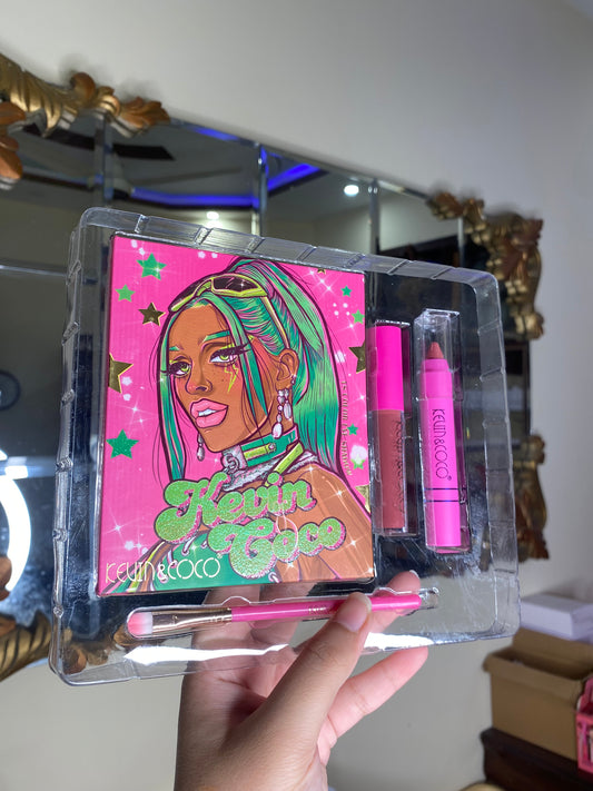 Kevin & Co Eye and Lip Set (eyeshadow palette, liquid lipstick, lip crayon, brush)