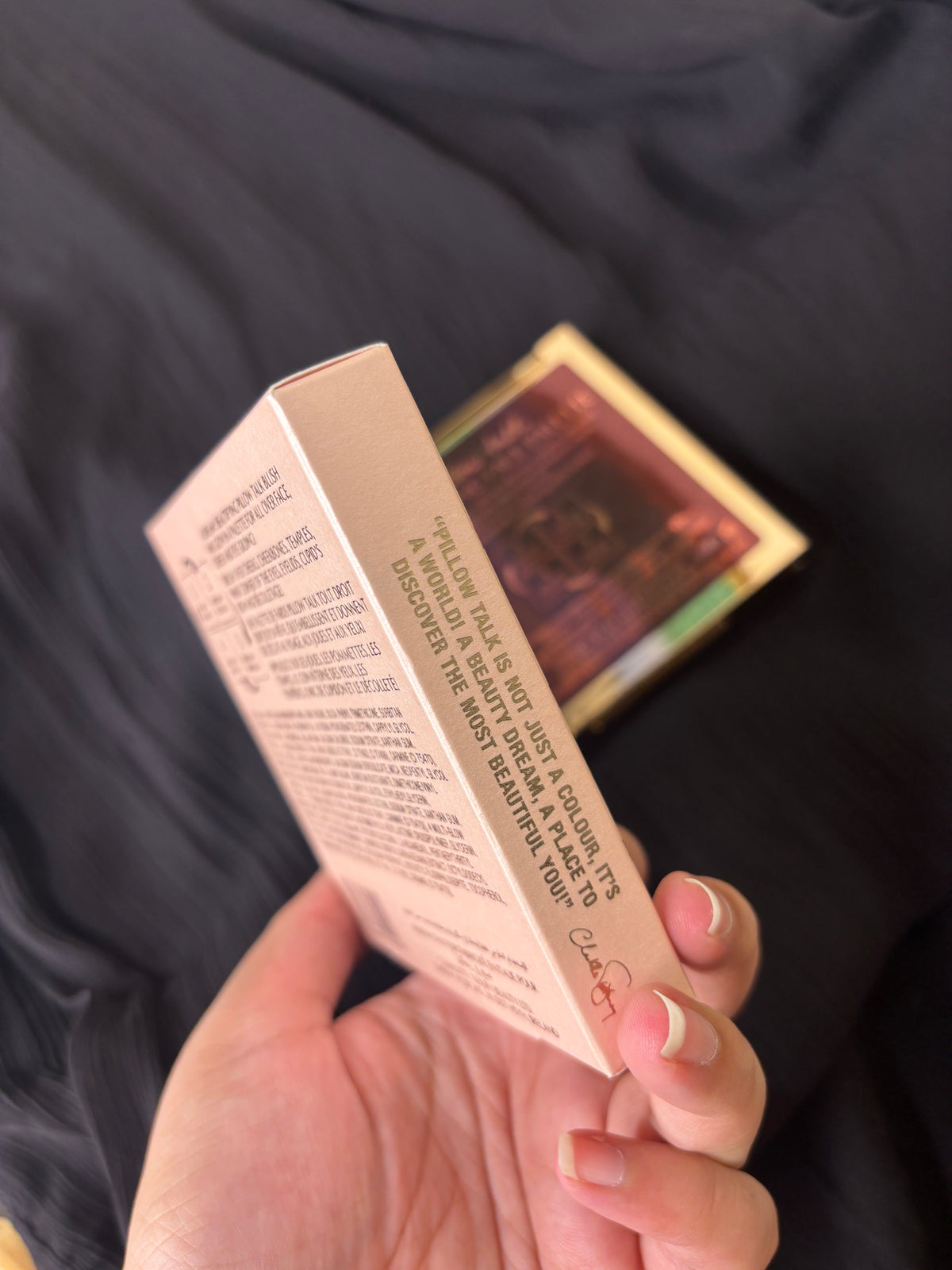 Charlotte Tilbury Pillow Talk Beautifying Face Palette – Medium to Deep