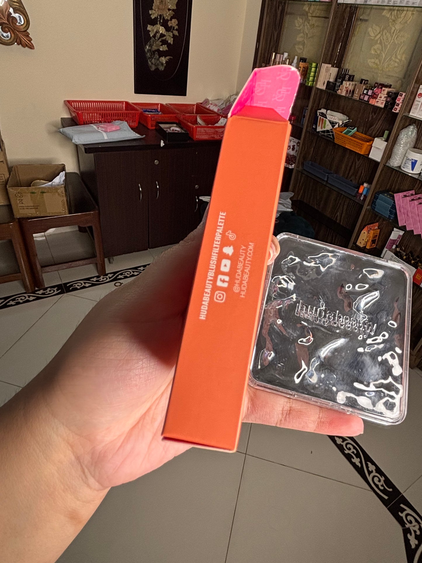 Huda Beauty Blush Filter Blurring Blushlighters Palette | Blush & Highlighter Face Palette