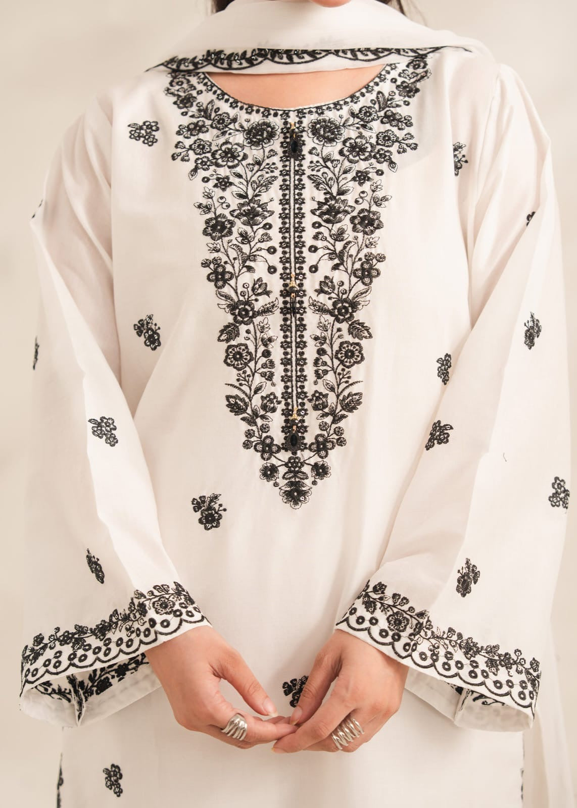 Dilkash 3pc Embroidered