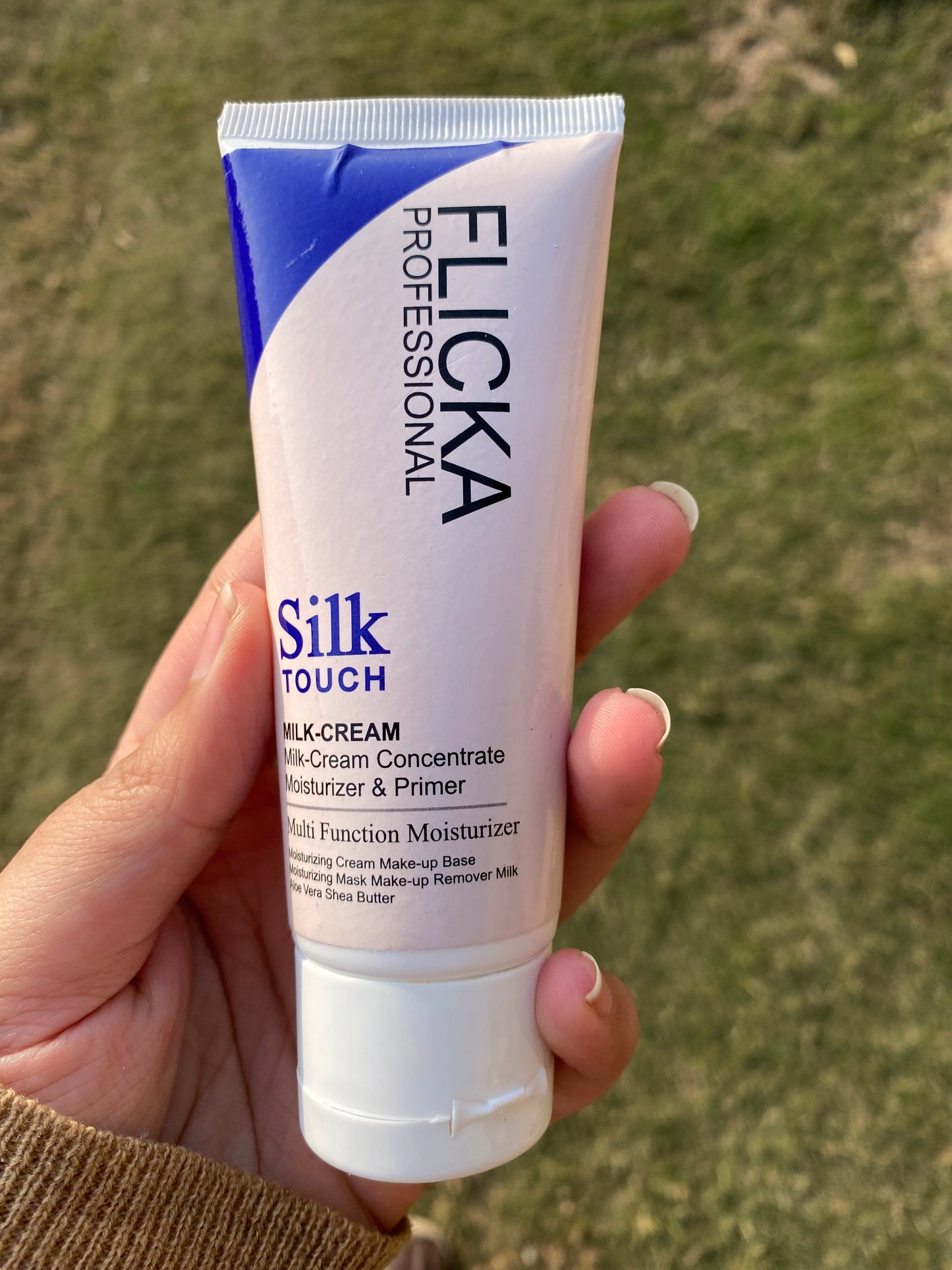 Flicka Silk Touch Moisturiser & Primer
