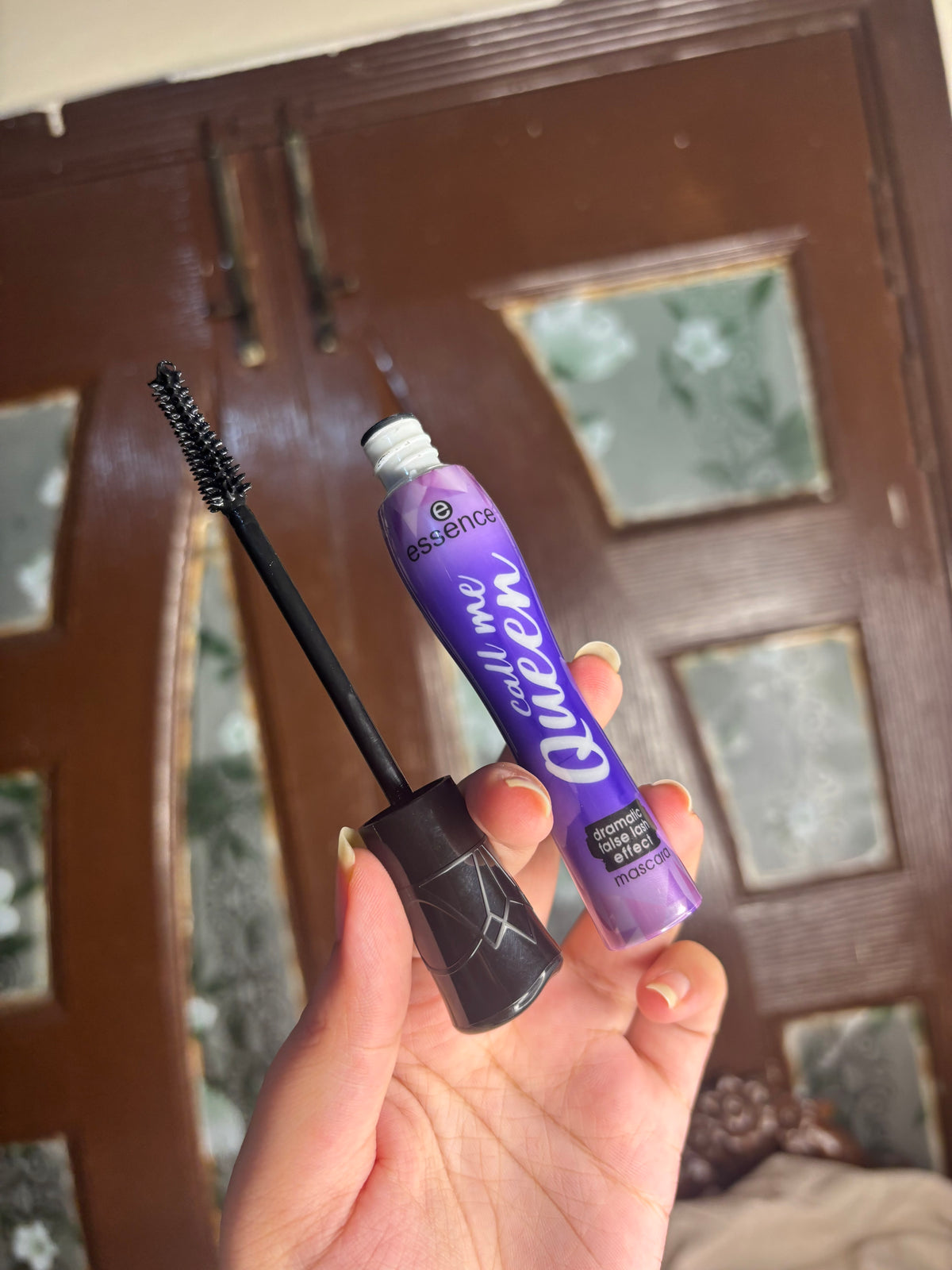 Essence Call Me Queen Dramatic False Lash Effect Mascara | Volumizing & Lengthening Mascara