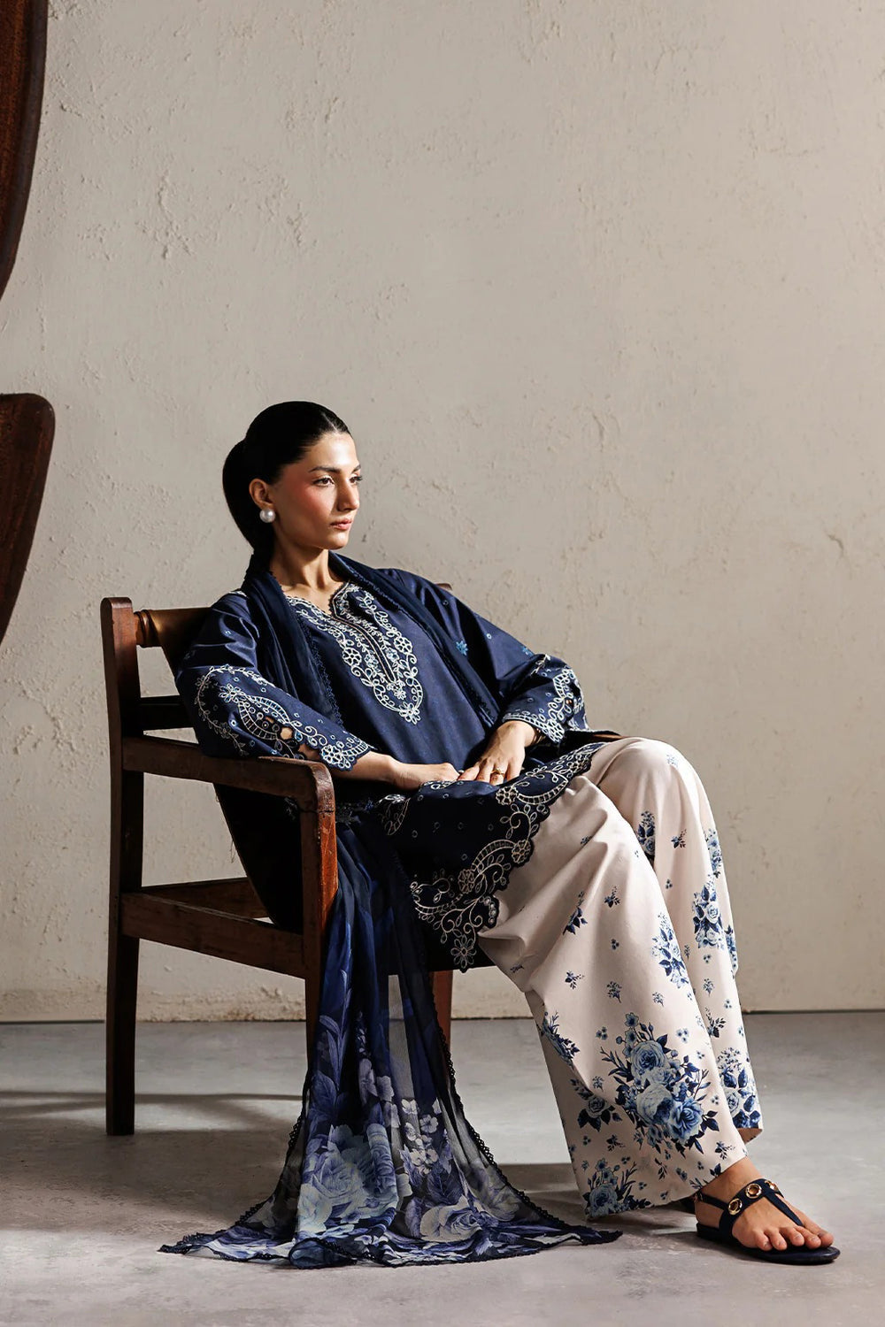 Sapphire Bloom 3pc Embroidered Farshi Set