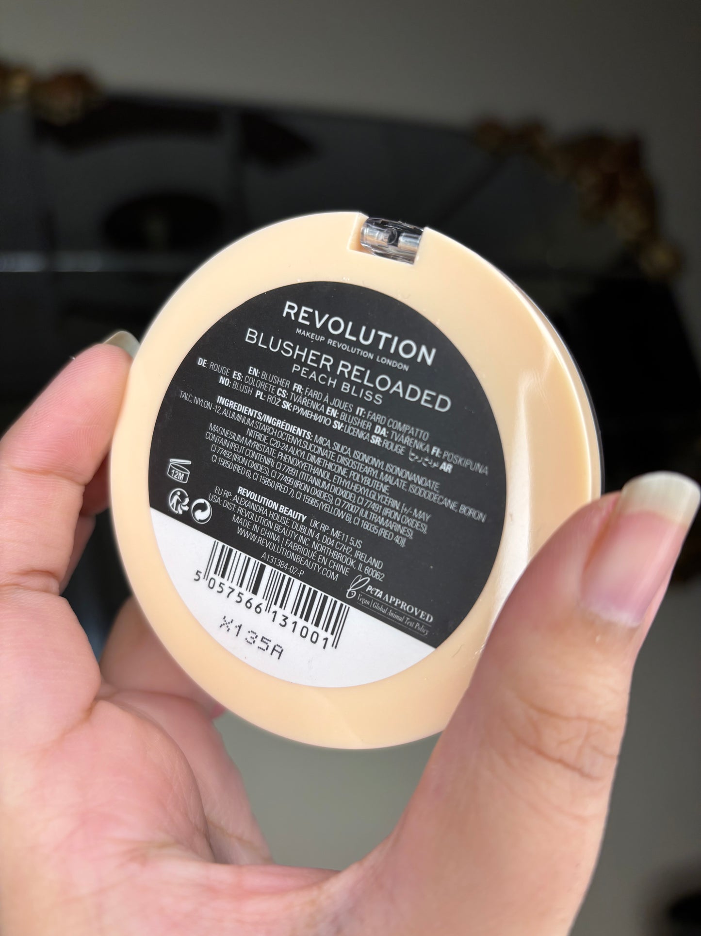 Revolution Blusher Reloaded shade 'peach bliss'