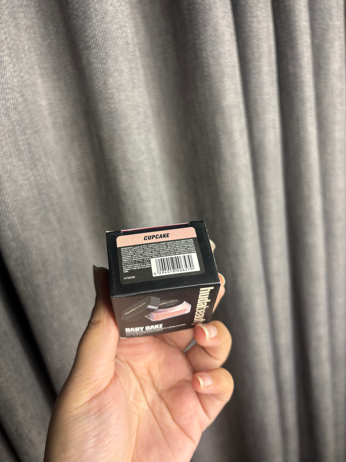 Huda Beauty Baby Bake Loose Setting Powder