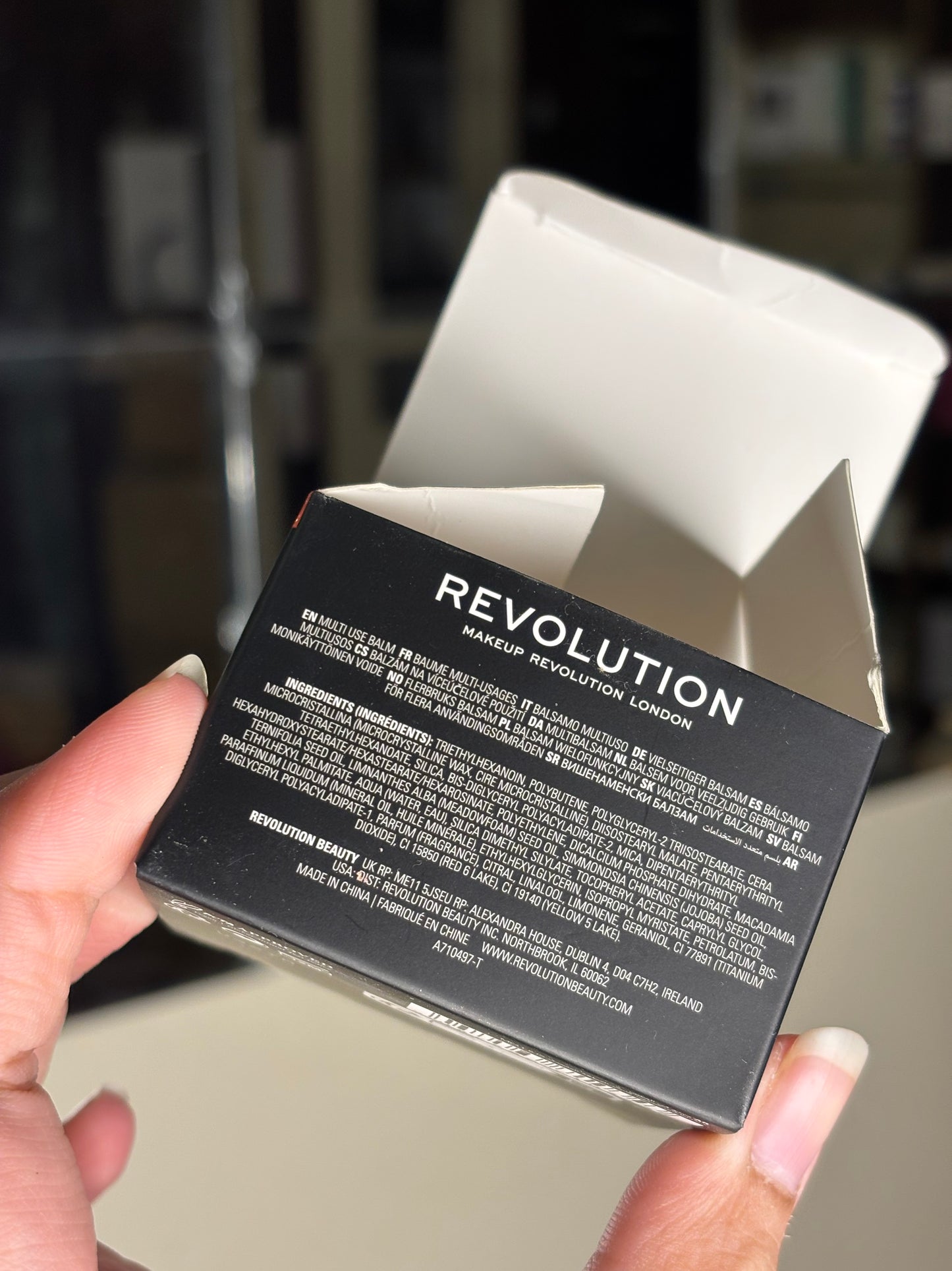 Revolution Glam Balm Shade Peach Bliss